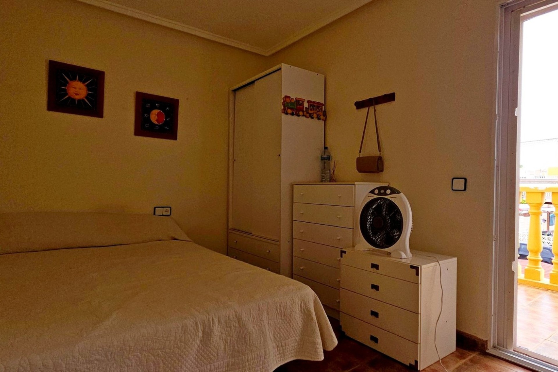 Odsprzedaż - Kamienica - Torrevieja - Calas - norte ciudad
