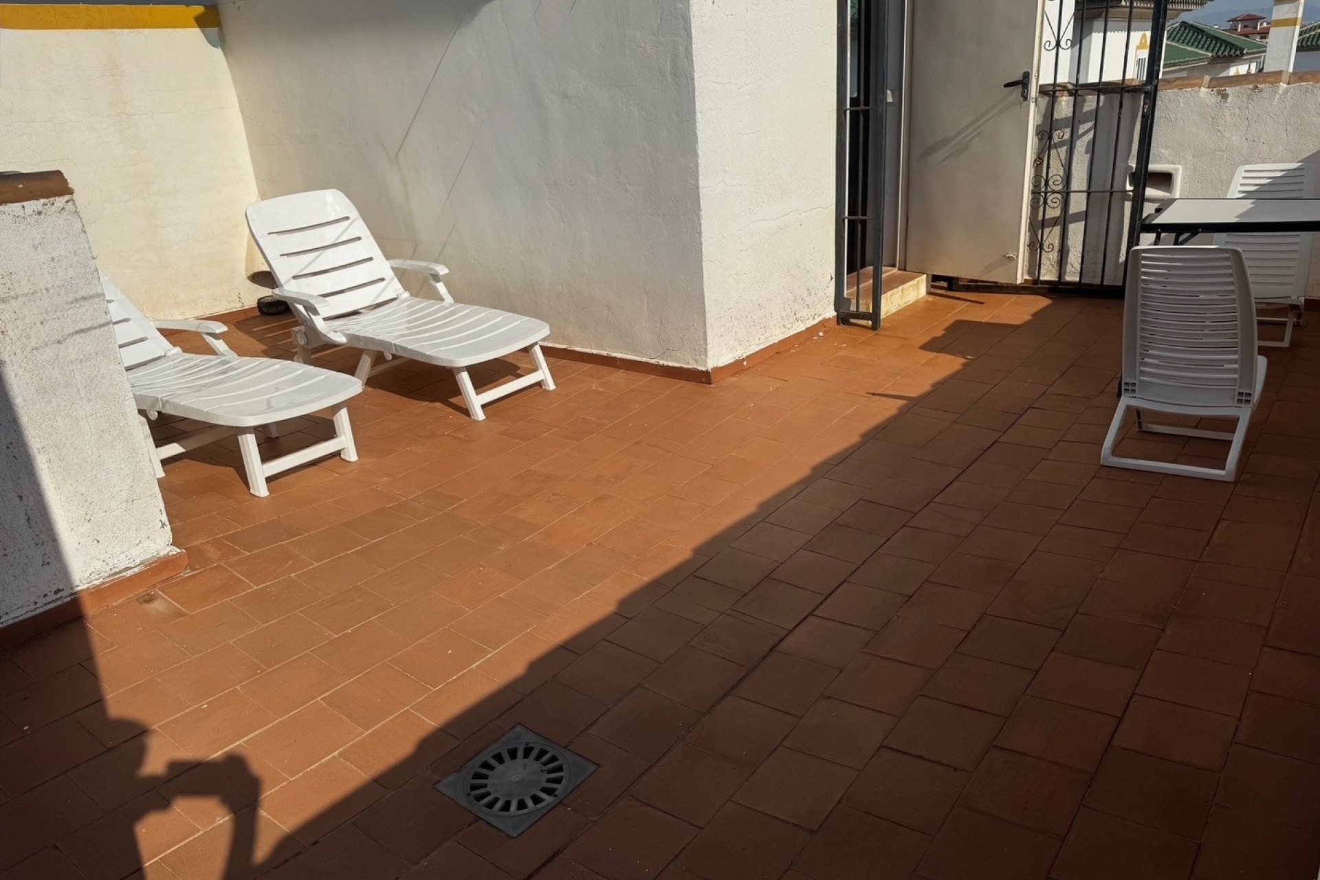 Odsprzedaż - Kamienica - Torrevieja - La Mata