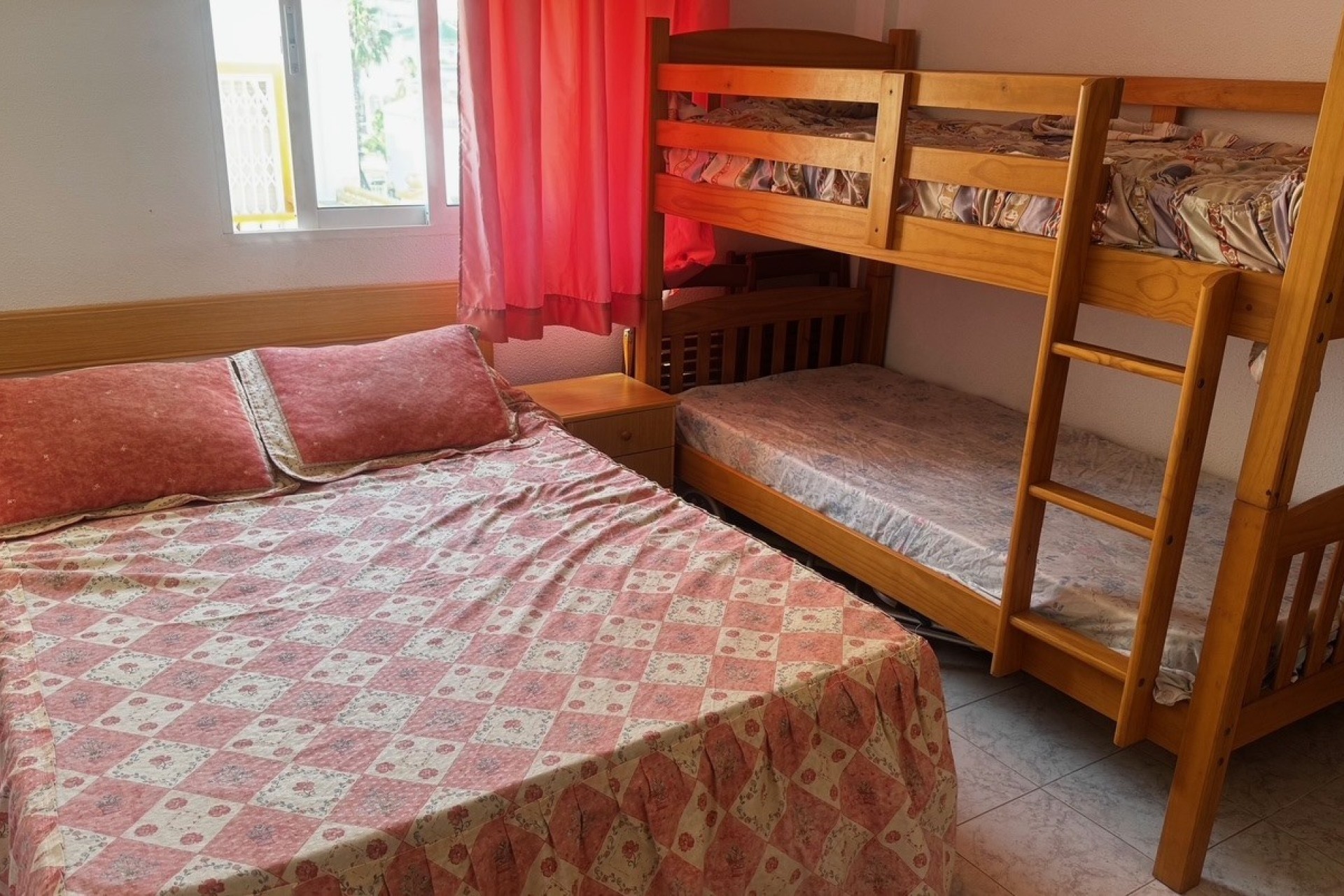 Odsprzedaż - Kamienica - Torrevieja - La Mata