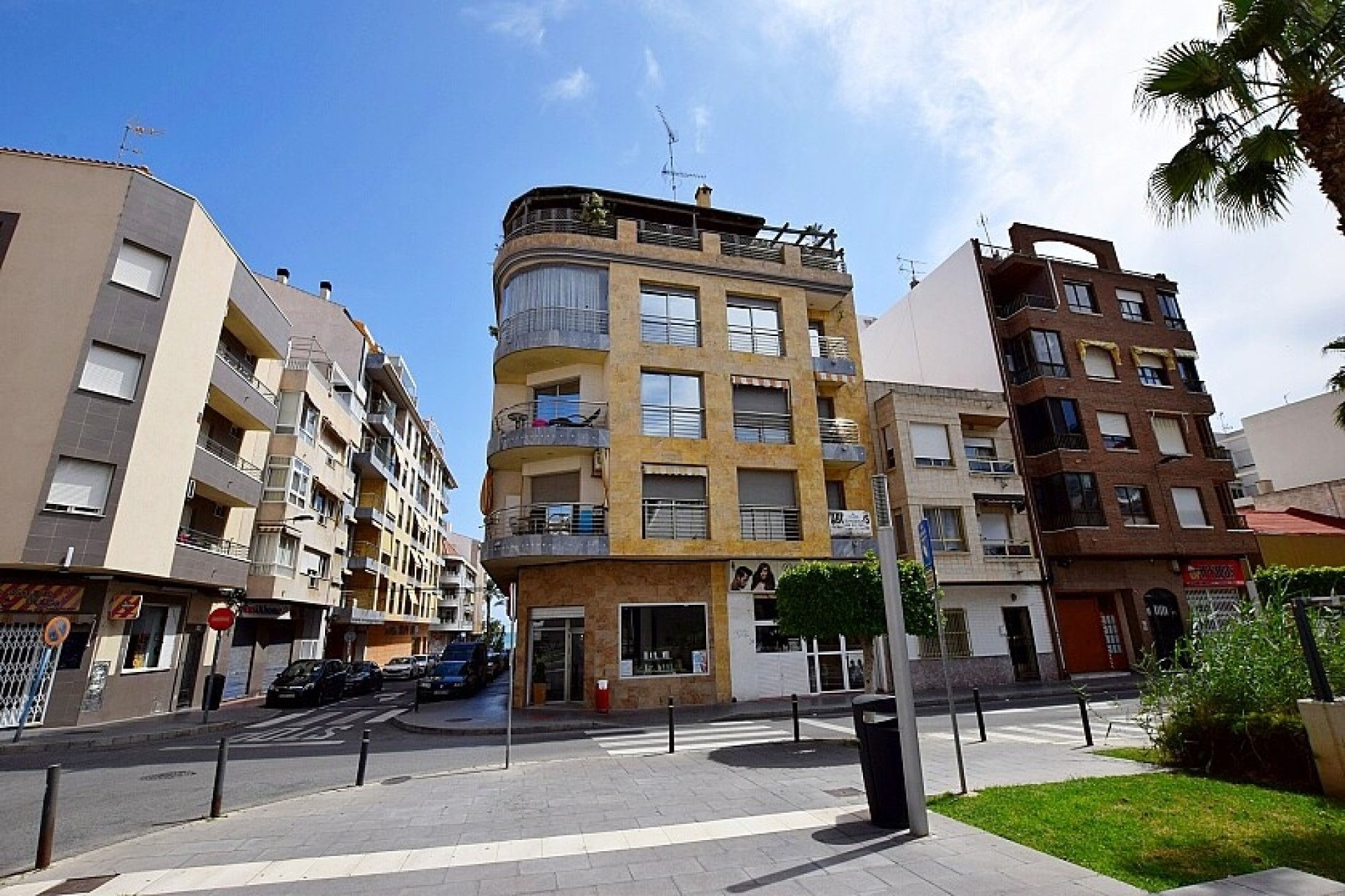 Odsprzedaż - Reklama w telewizji - Torrevieja - Paseo de Torrevieja