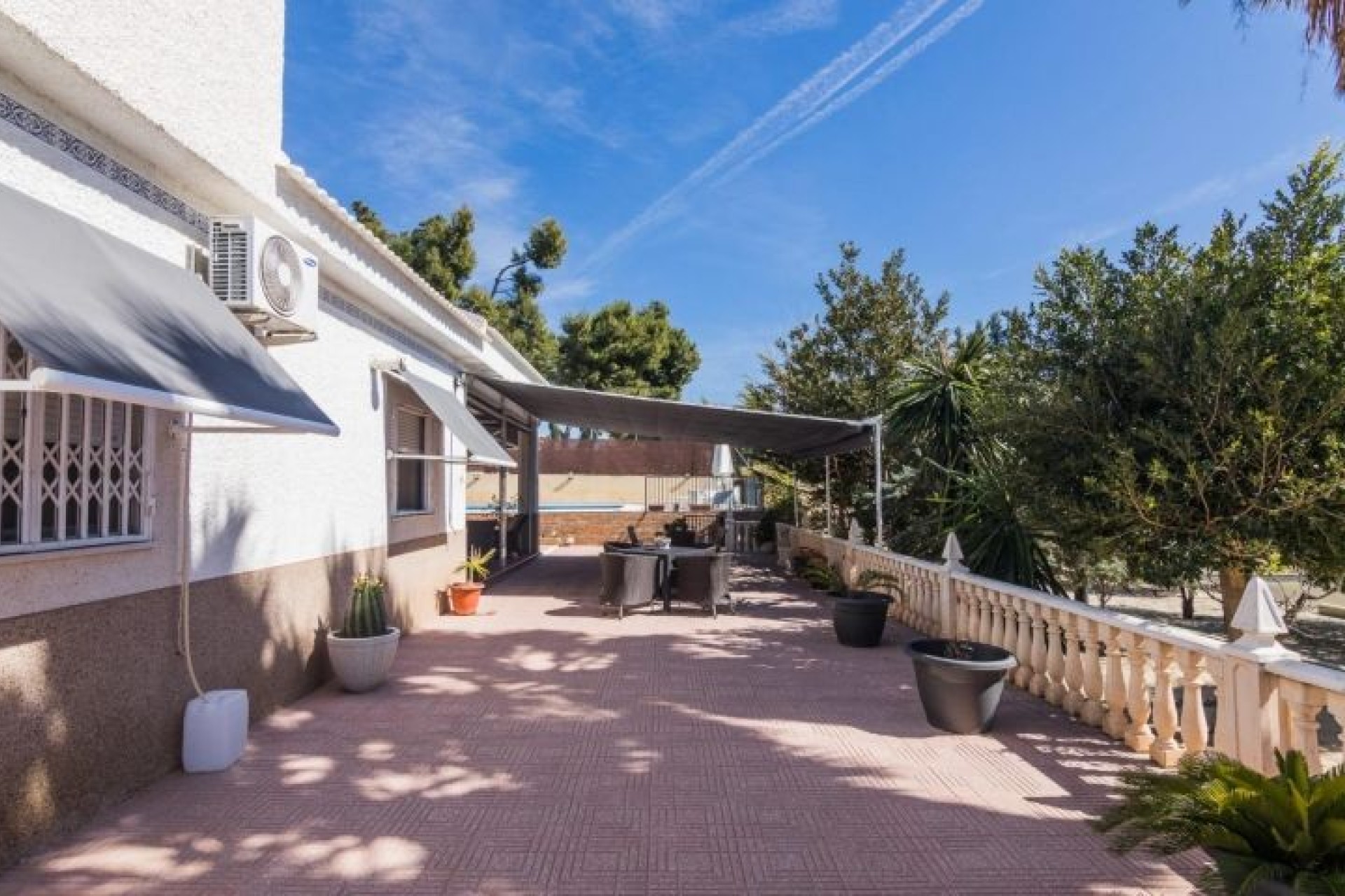 Odsprzedaż - Villa - Elche