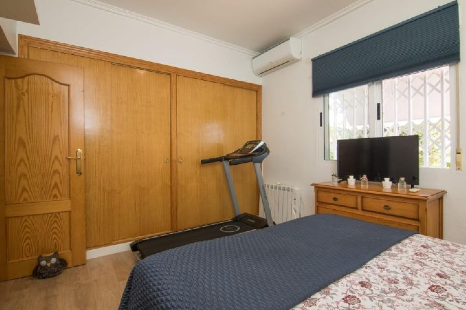 Odsprzedaż - Villa - Elche