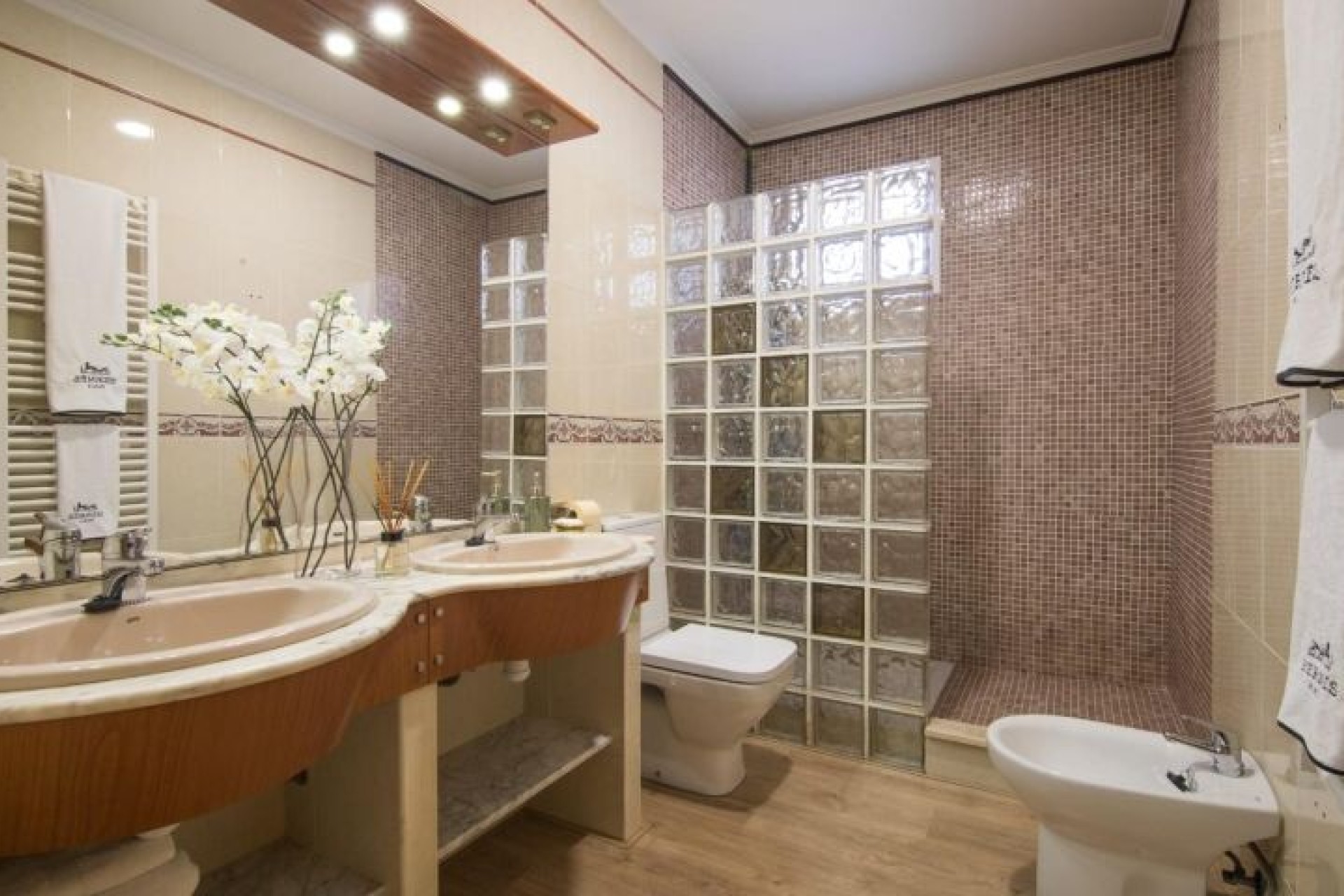 Odsprzedaż - Villa - Elche