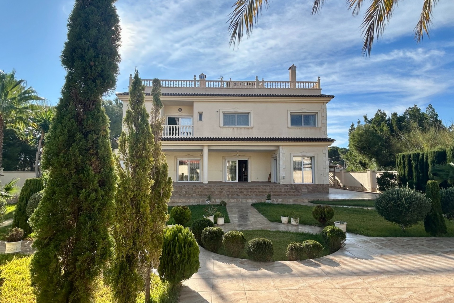 Odsprzedaż - Villa - Orihuela Costa - Lomas de Cabo Roig