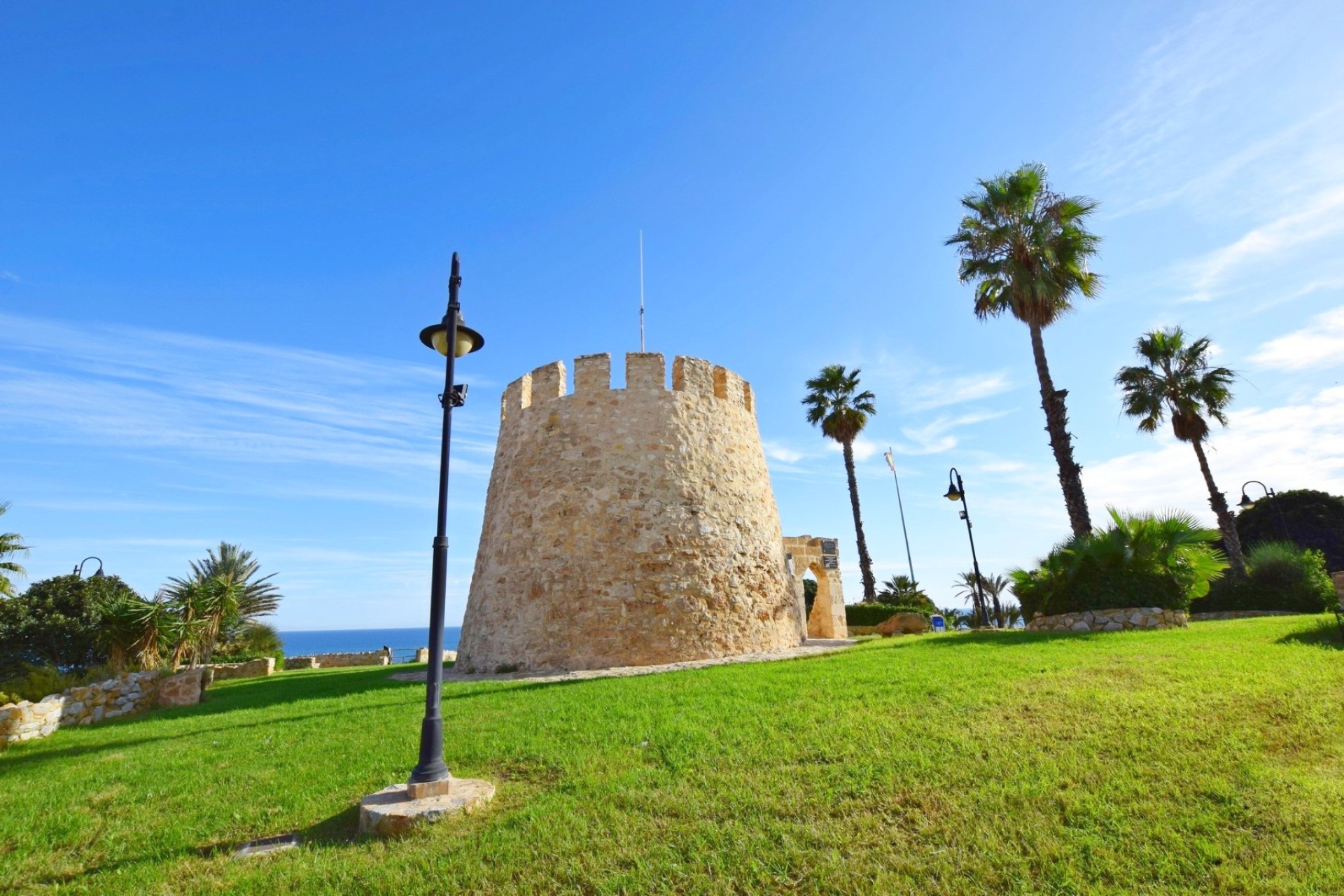 Odsprzedaż - Villa - Torrevieja - Calas - norte ciudad