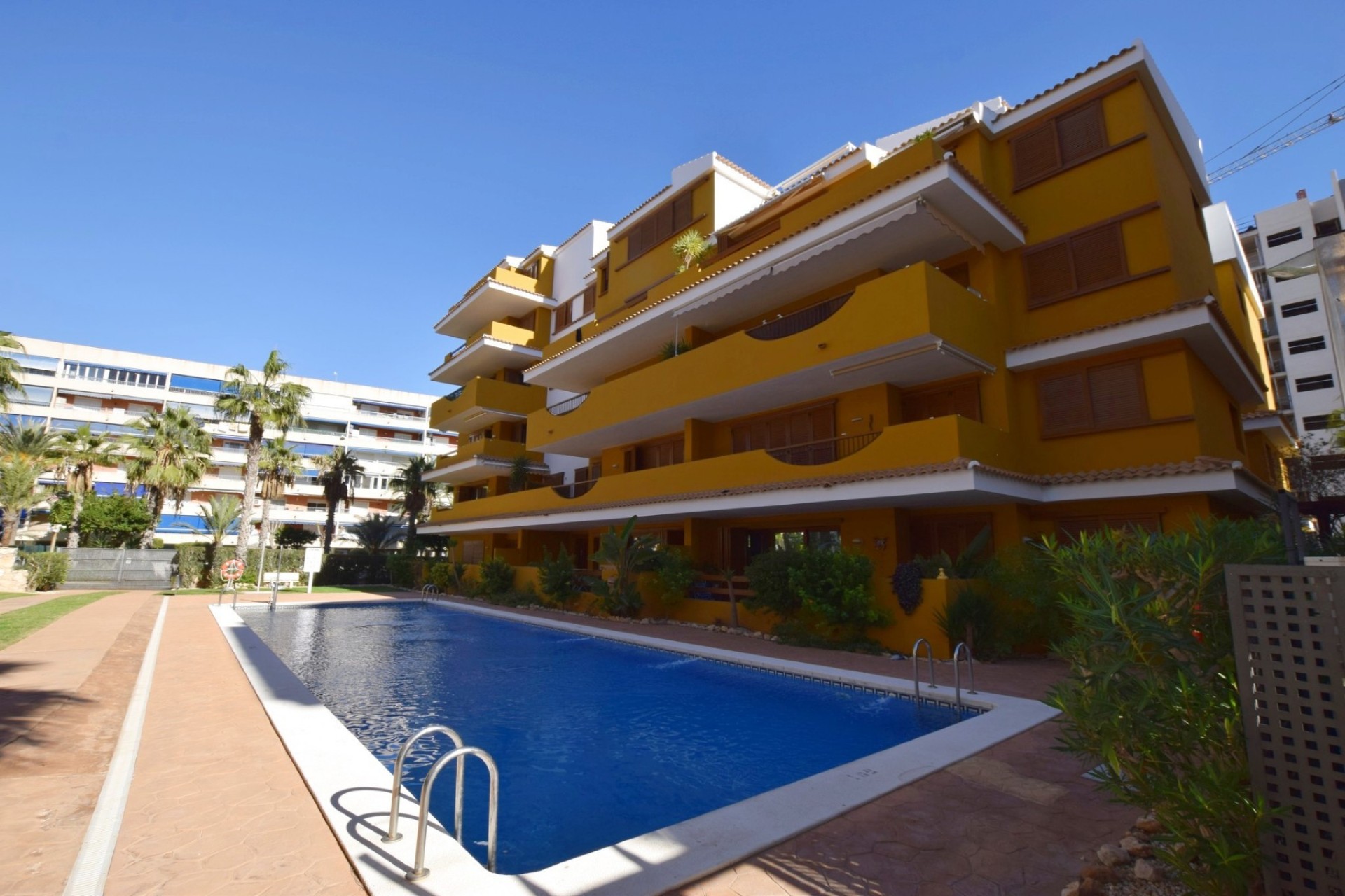 Перепродажа - Apartment - Punta Prima