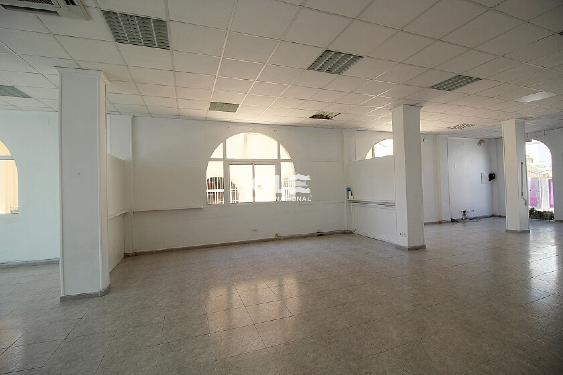 Перепродажа - Коммерческий - Orihuela Costa - La Zenia