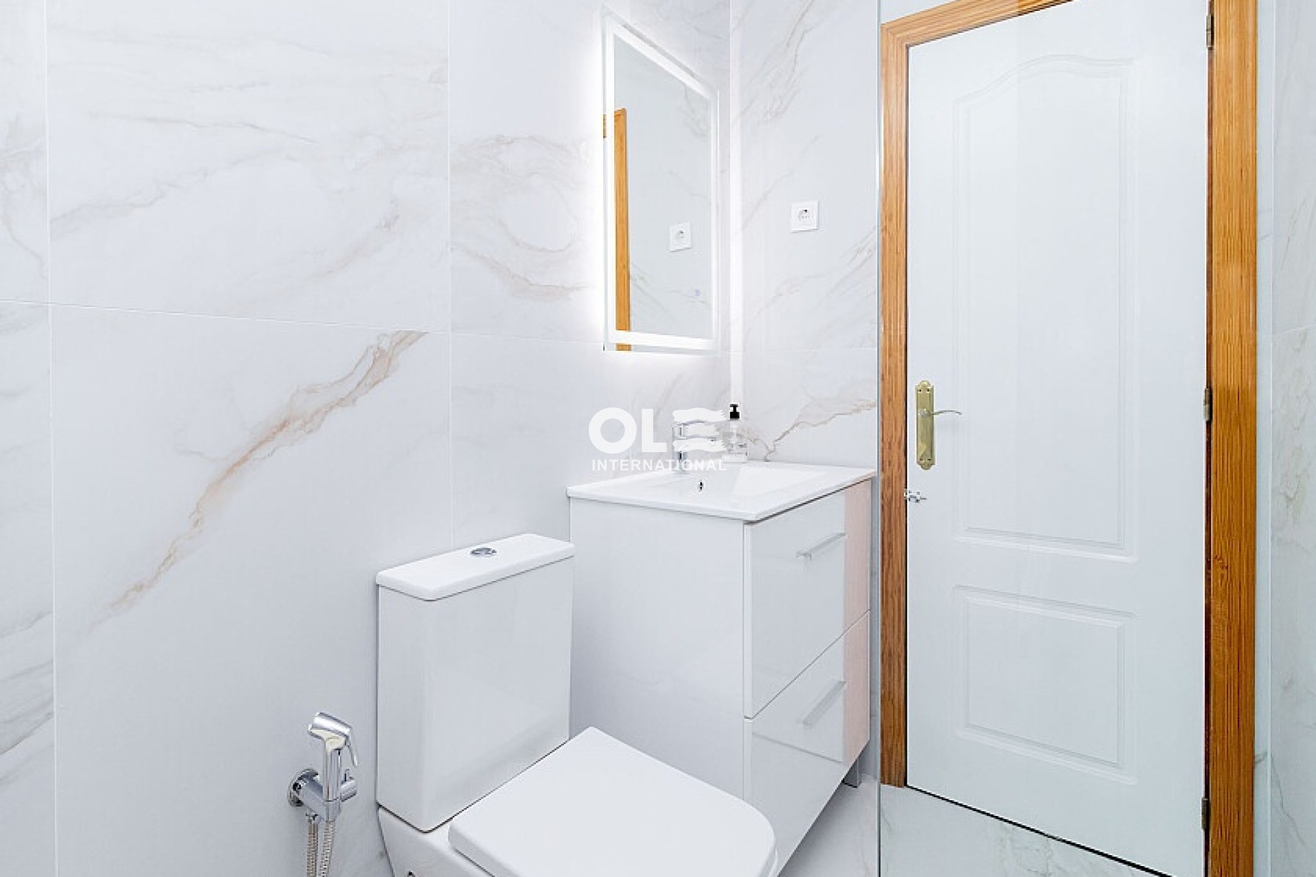 Перепродажа - Таунхаус - Orihuela Costa - La Zenia