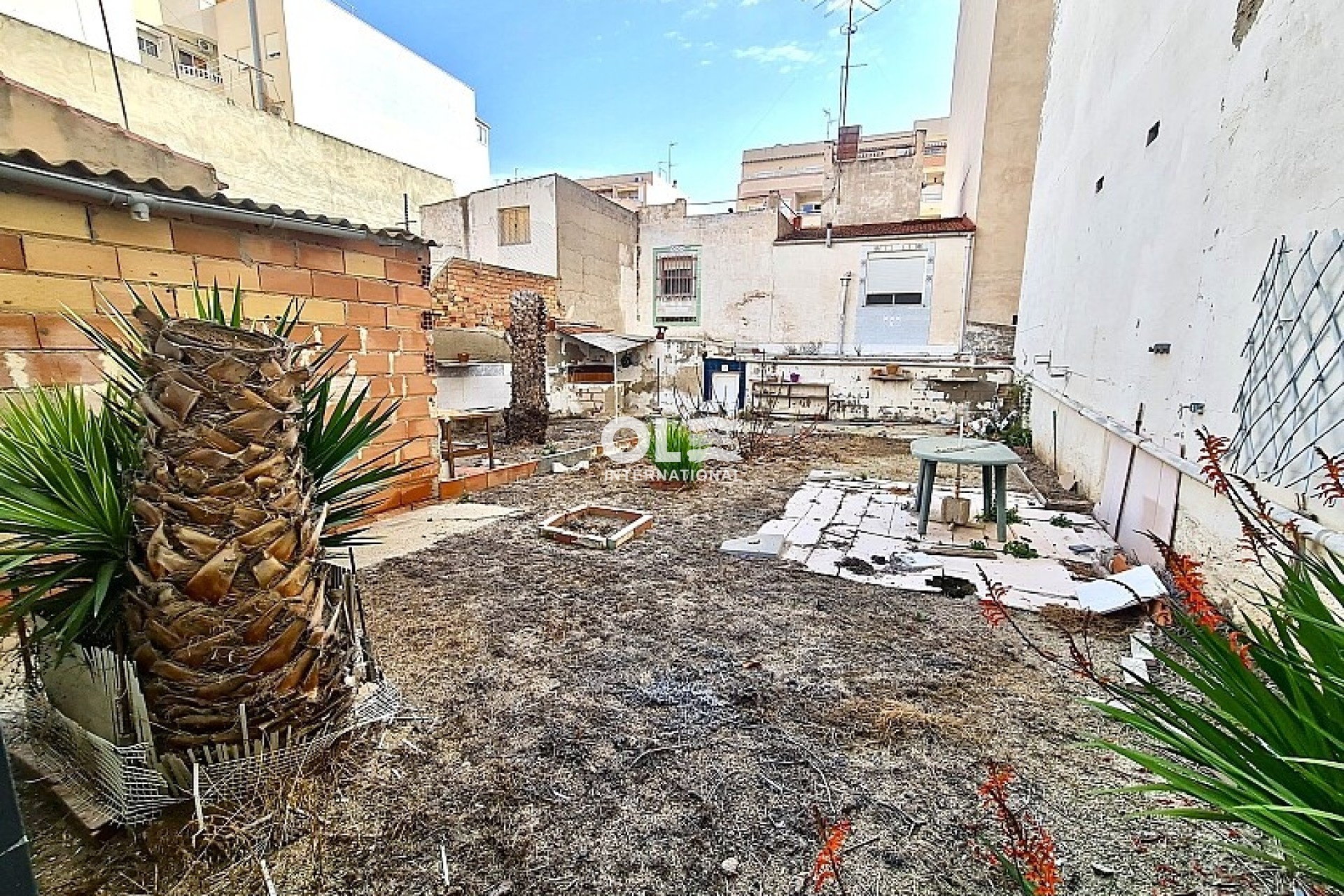 Перепродажа - Участок / Земельный участок - Torrevieja - Playa del Cura