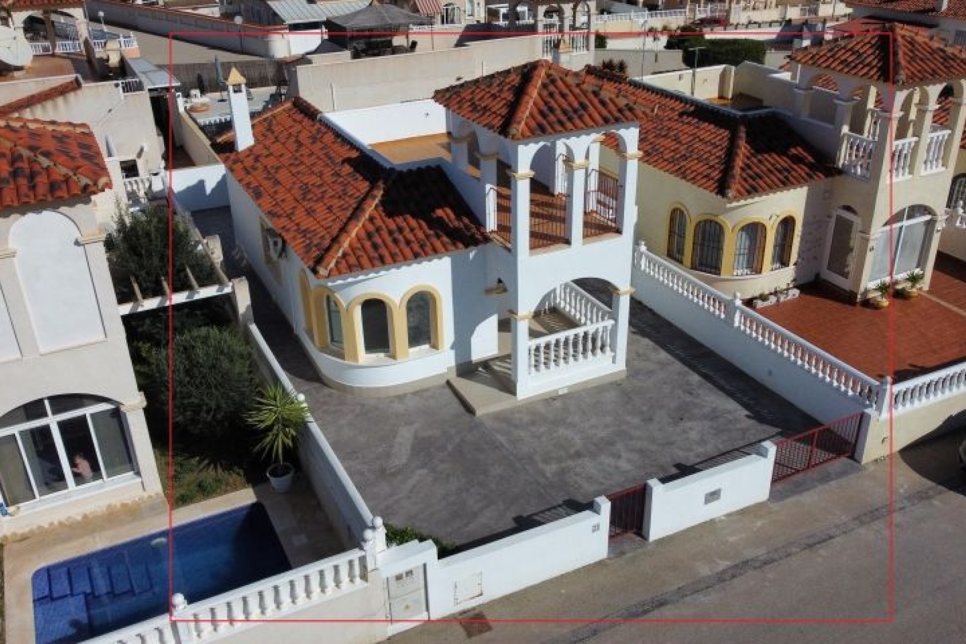 Перепродажа - Villa - Algorfa