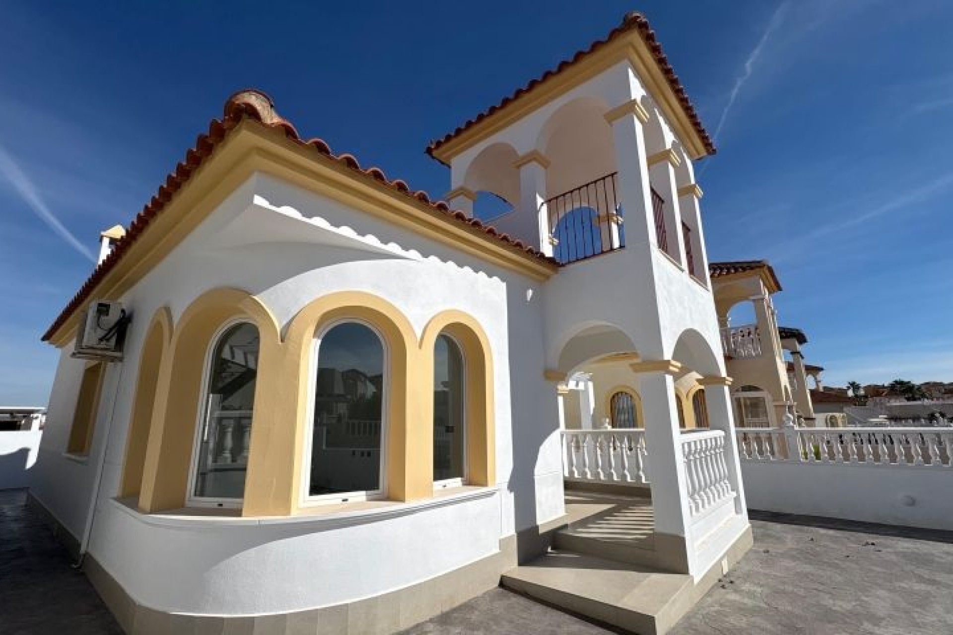 Перепродажа - Villa - Algorfa