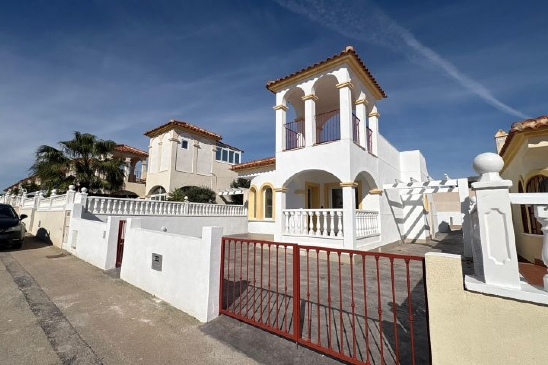 Перепродажа - Villa - Algorfa