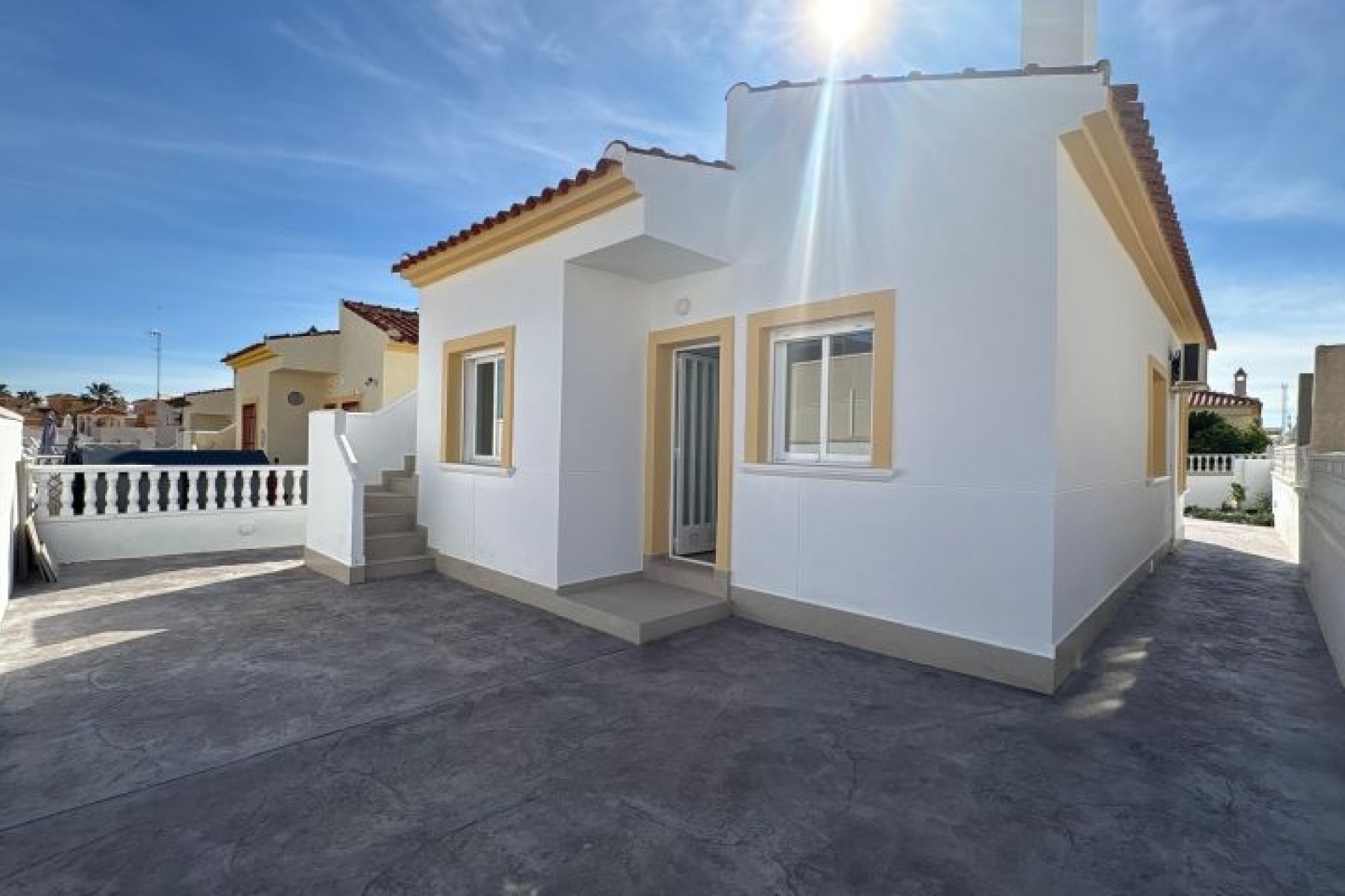 Перепродажа - Villa - Algorfa