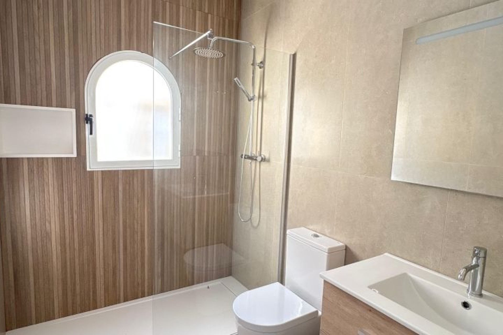 Перепродажа - Villa - Algorfa