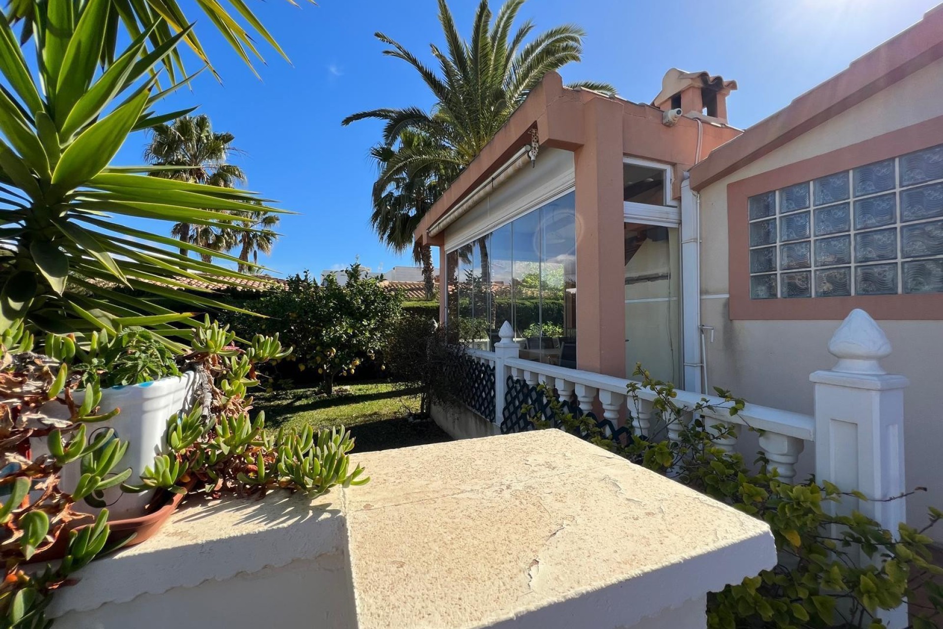 Перепродажа - Villa - Cabo Roig