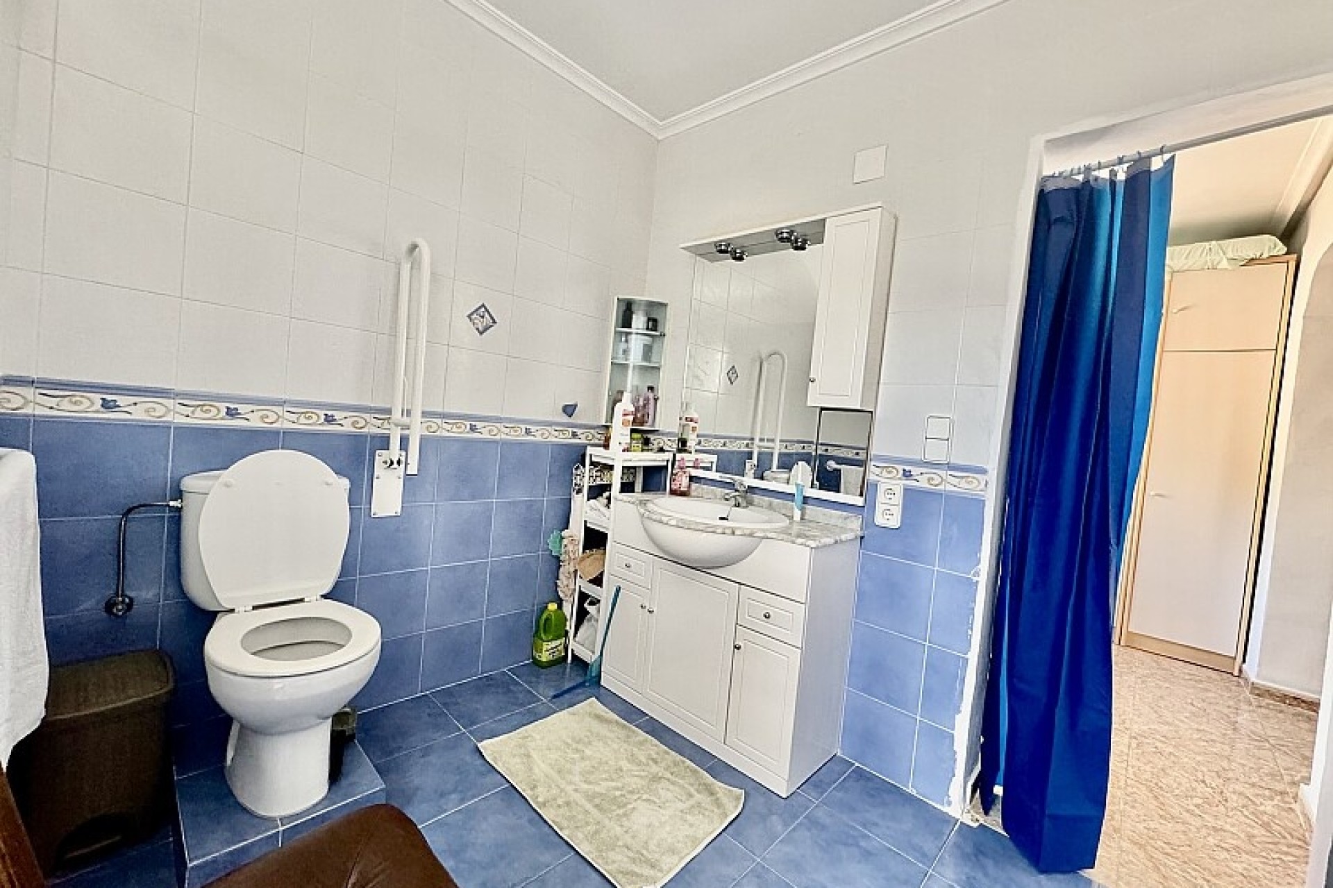 Перепродажа - Villa - Crevillente