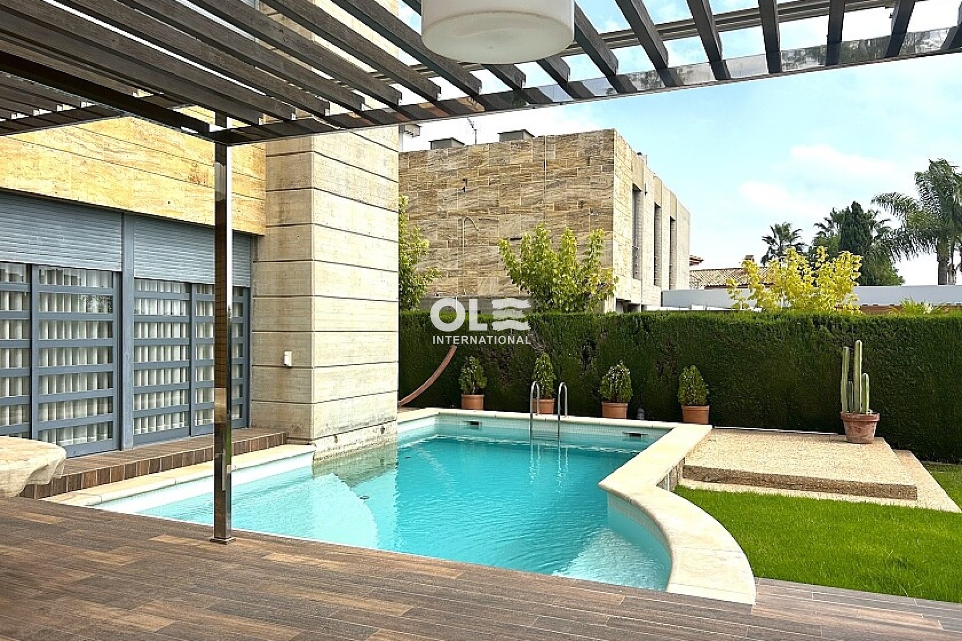 Перепродажа - Villa - Orihuela Costa - Dehesa de campoamor