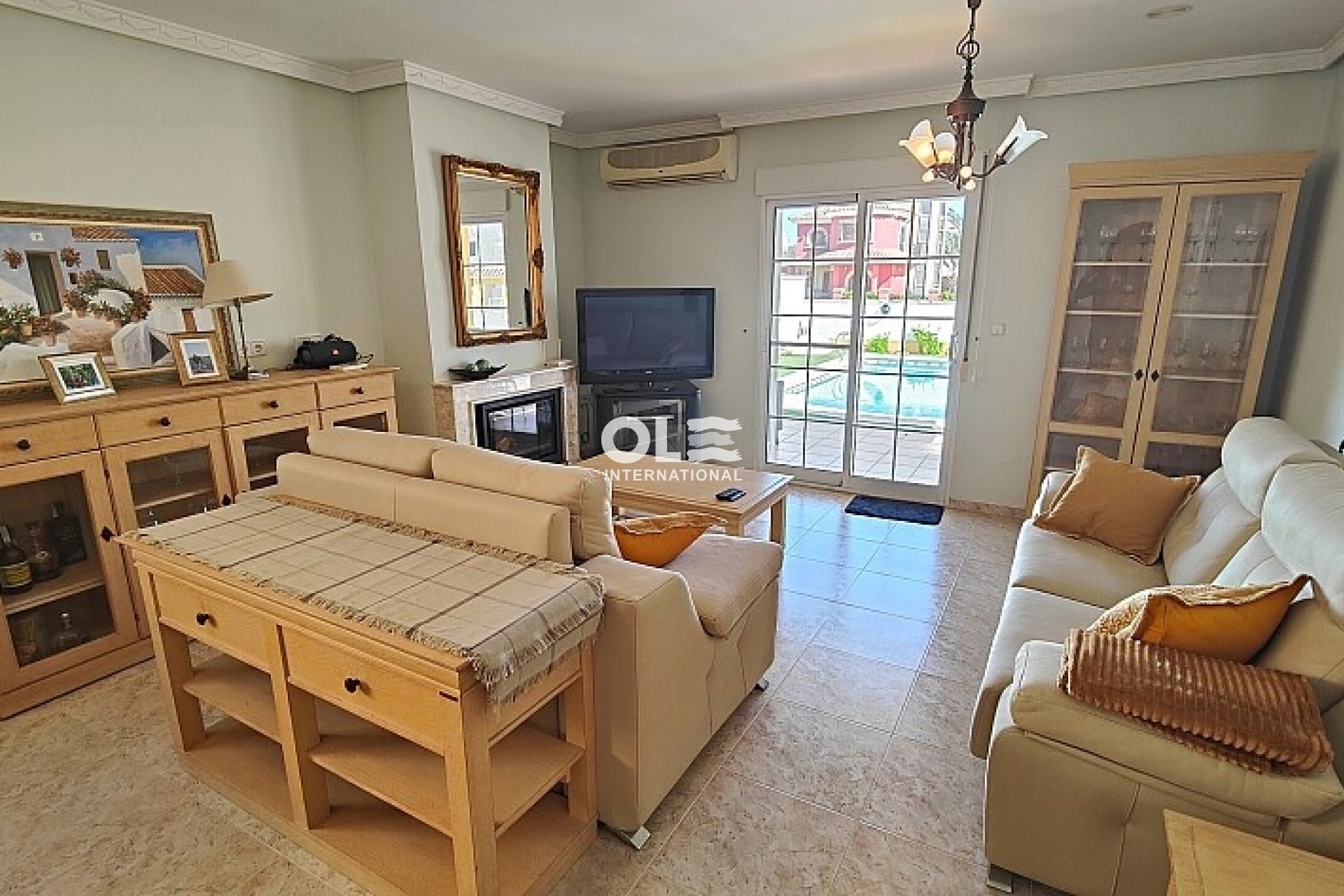 Перепродажа - Villa - Orihuela Costa - La Zenia