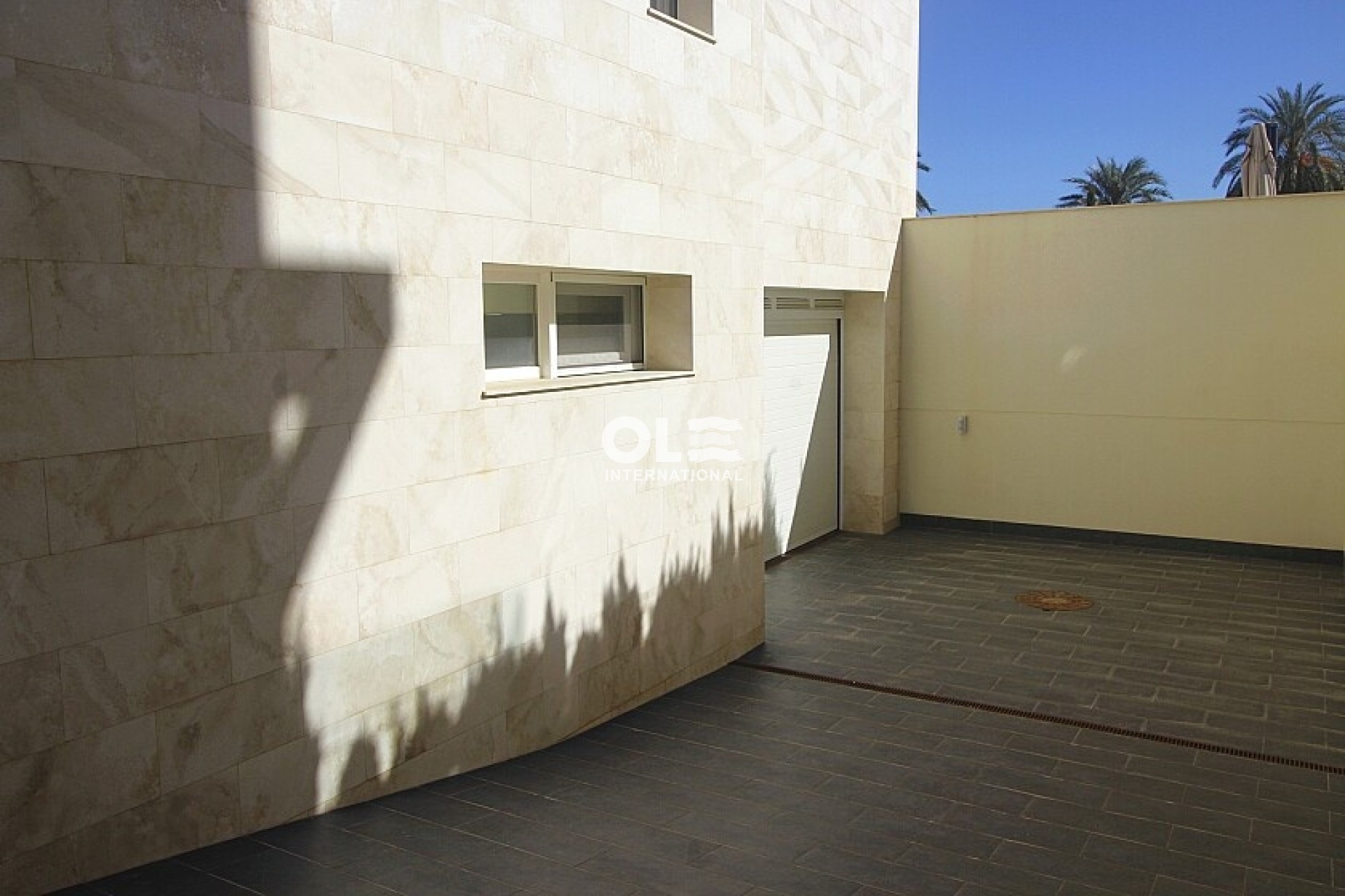 Перепродажа - Villa - Orihuela Costa - La Zenia