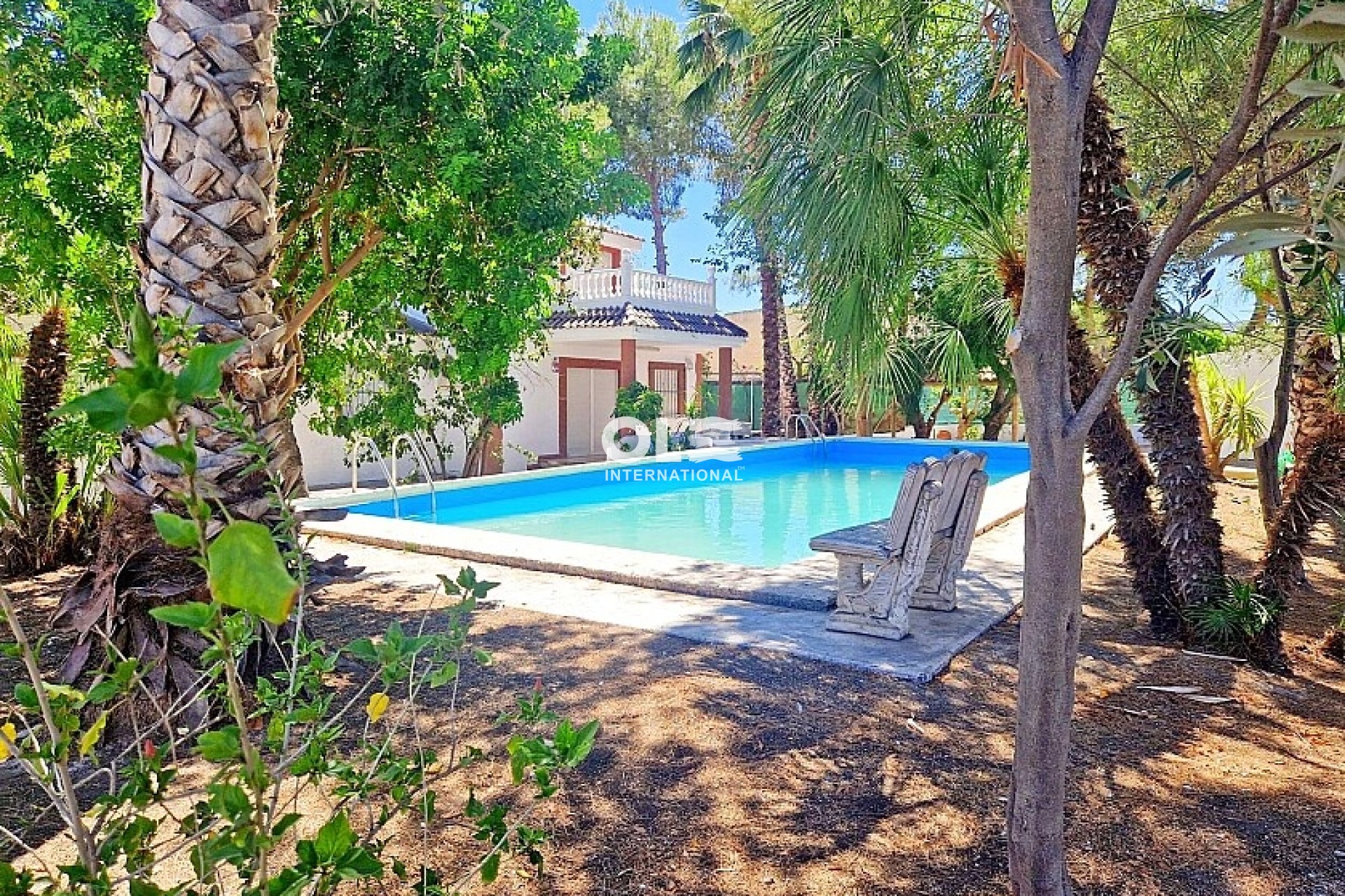 Перепродажа - Villa - Orihuela Costa - Orihuela