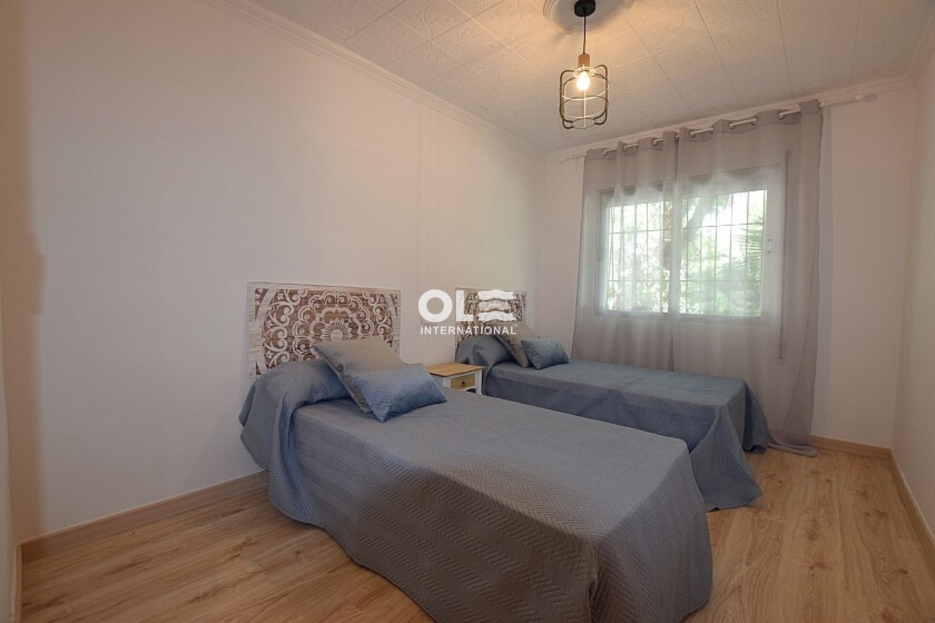 Перепродажа - Villa - Orihuela Costa - Orihuela