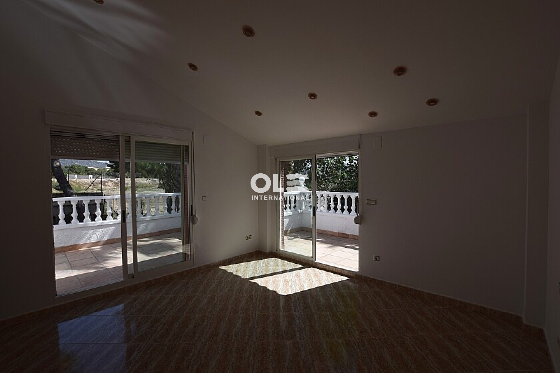 Перепродажа - Villa - Orihuela Costa - Orihuela
