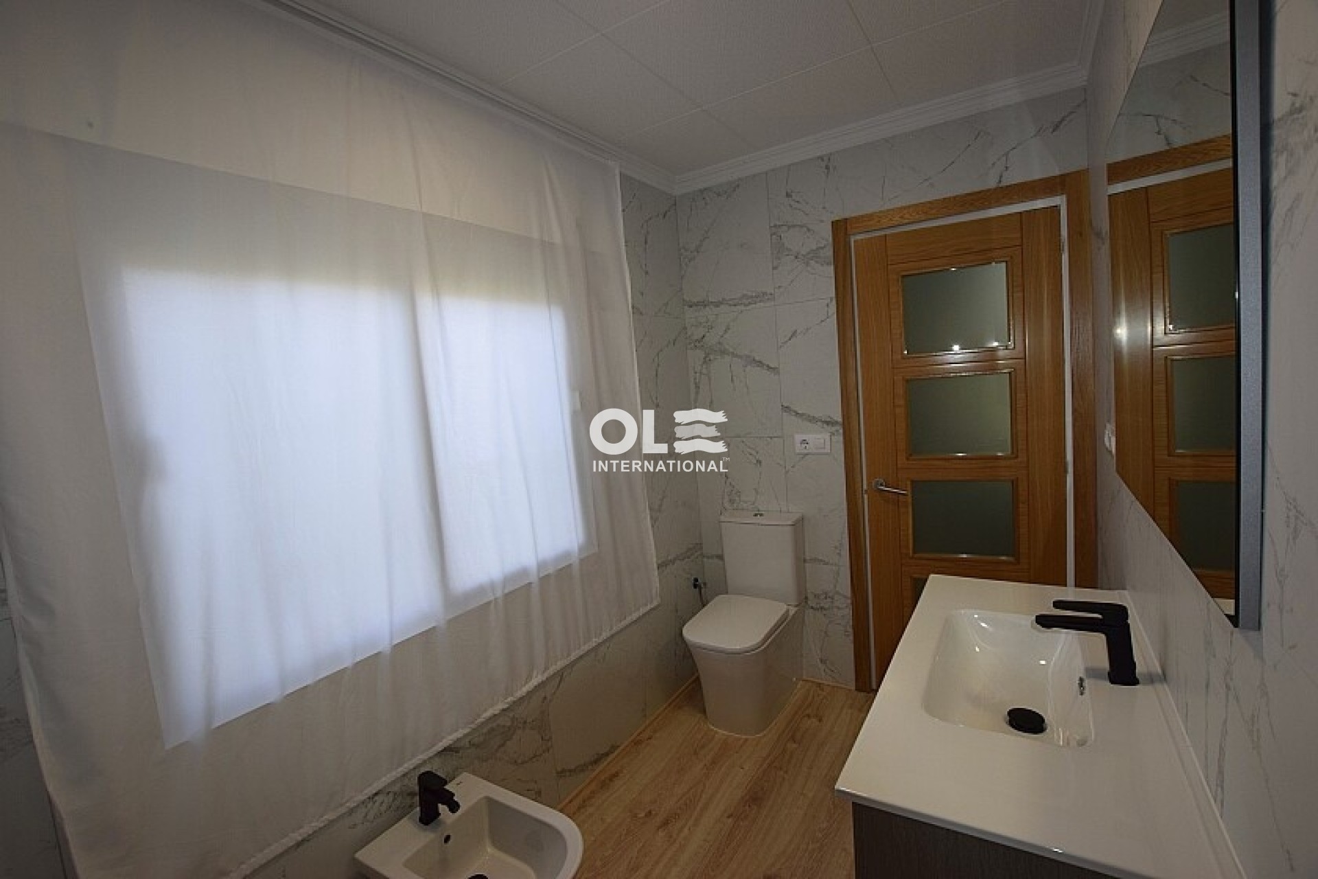 Перепродажа - Villa - Orihuela Costa - Orihuela