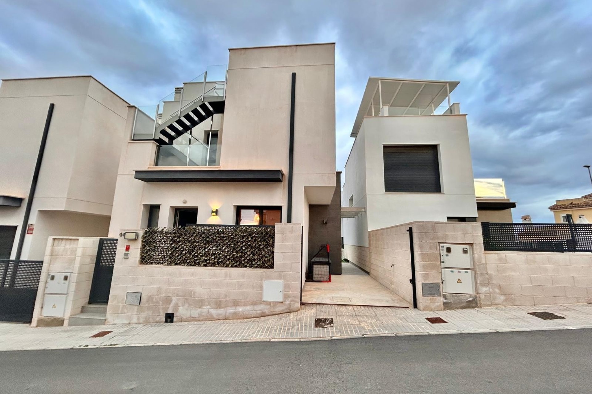 Перепродажа - Villa - Orihuela Costa - PAU 26