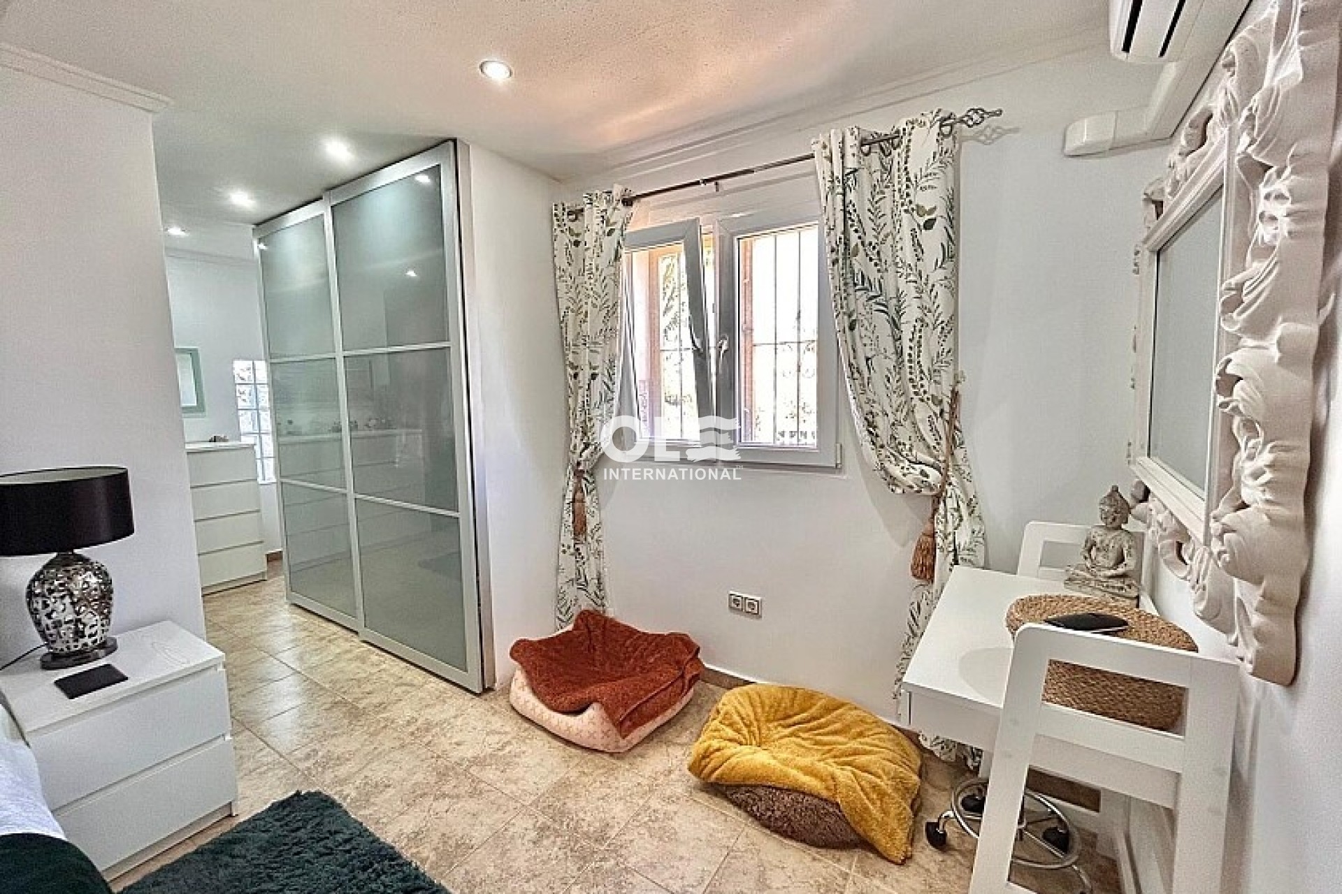 Перепродажа - Villa - Orihuela Costa - Playa Flamenca