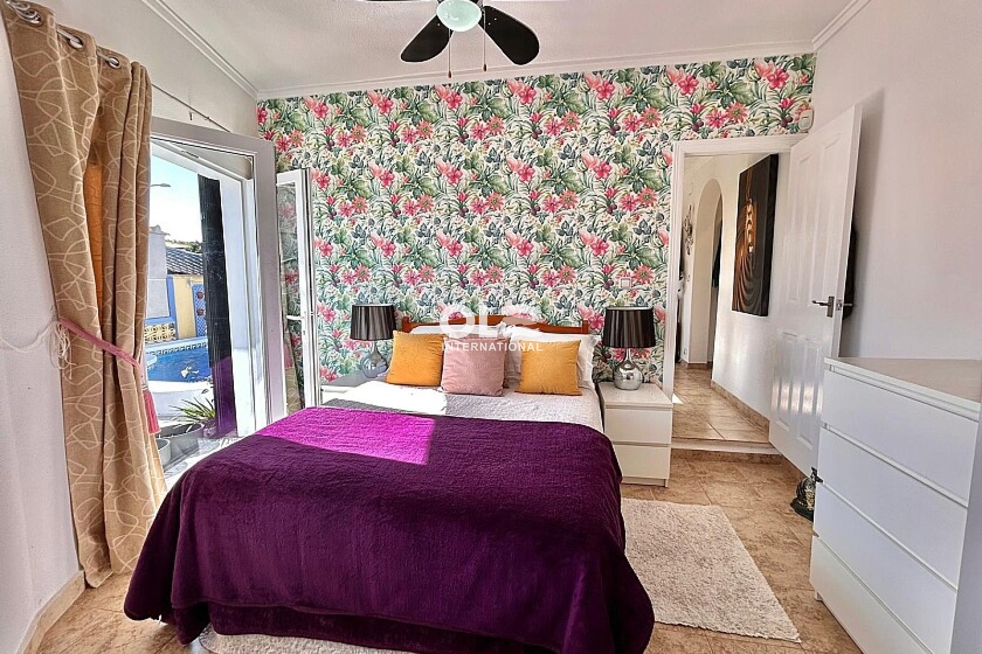 Перепродажа - Villa - Orihuela Costa - Playa Flamenca