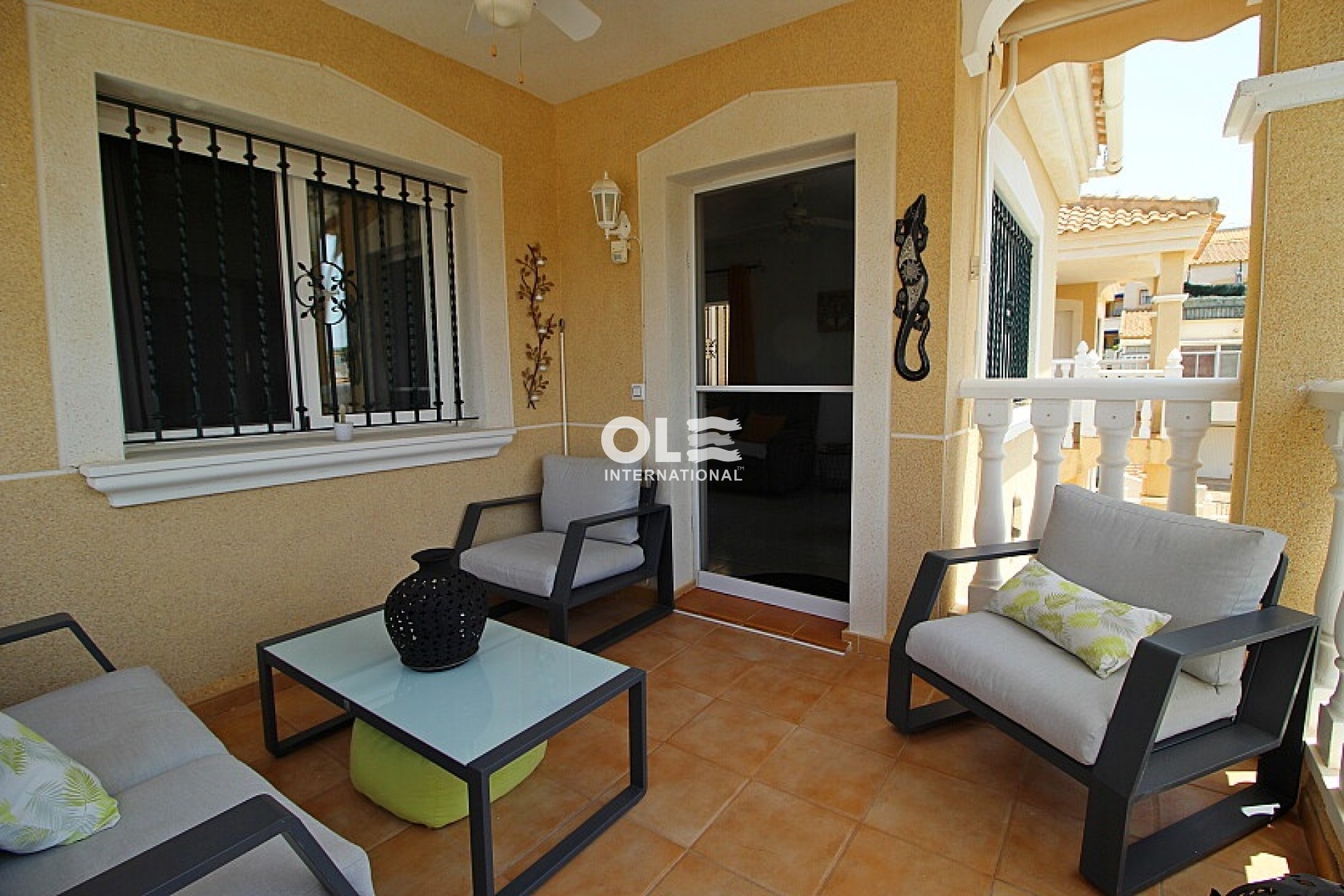 Перепродажа - Villa - Orihuela Costa - Villamartin area