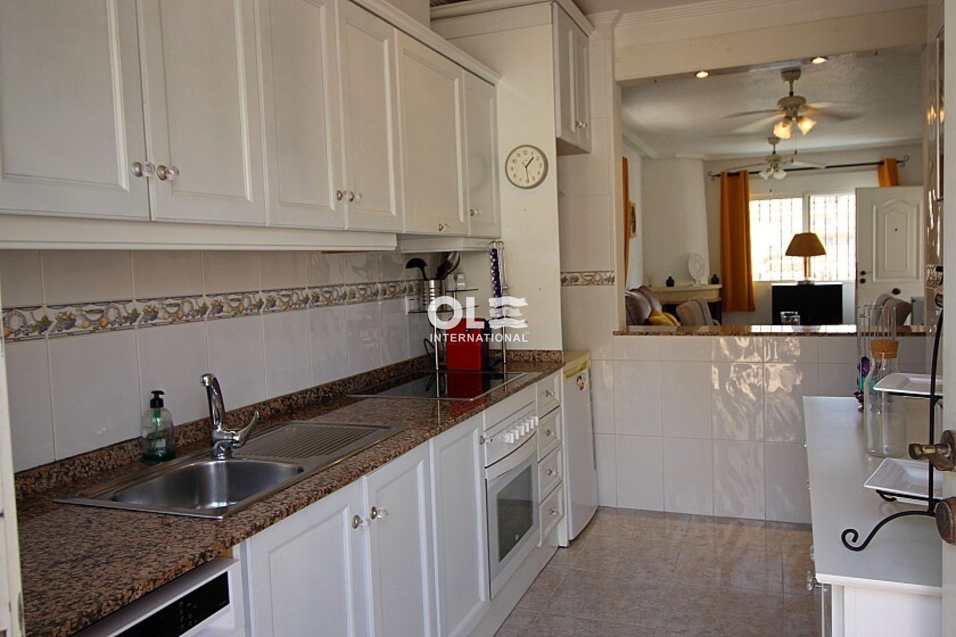Перепродажа - Villa - Orihuela Costa - Villamartin area