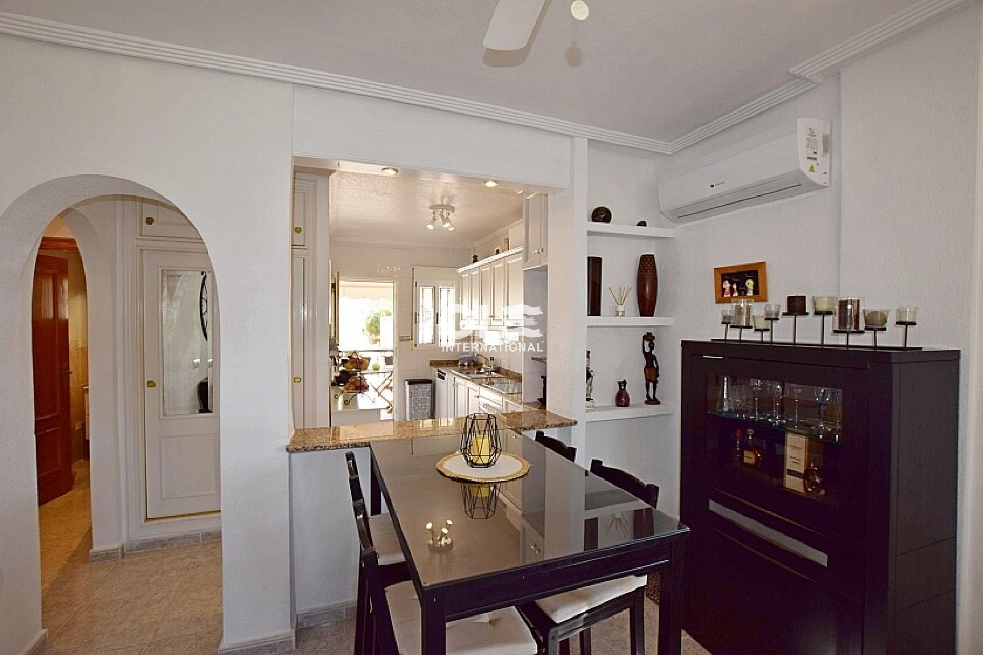 Перепродажа - Villa - Orihuela Costa - Villamartin area