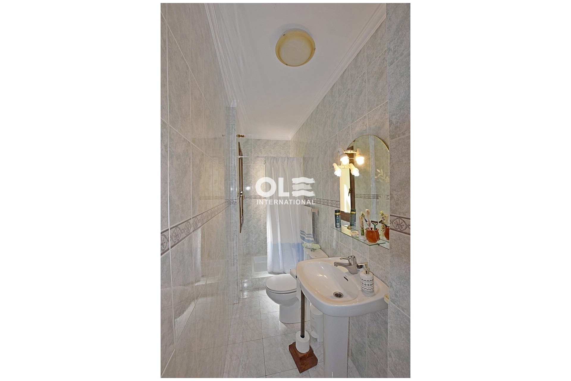 Перепродажа - Villa - Orihuela Costa - Villamartín