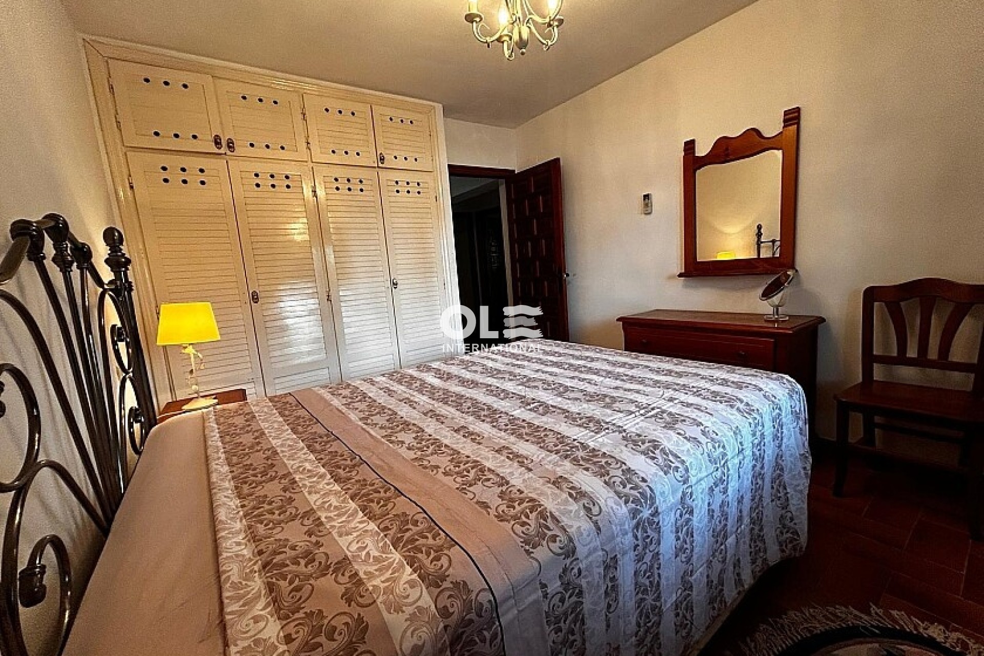 Перепродажа - Villa - Orihuela Costa - Villamartín
