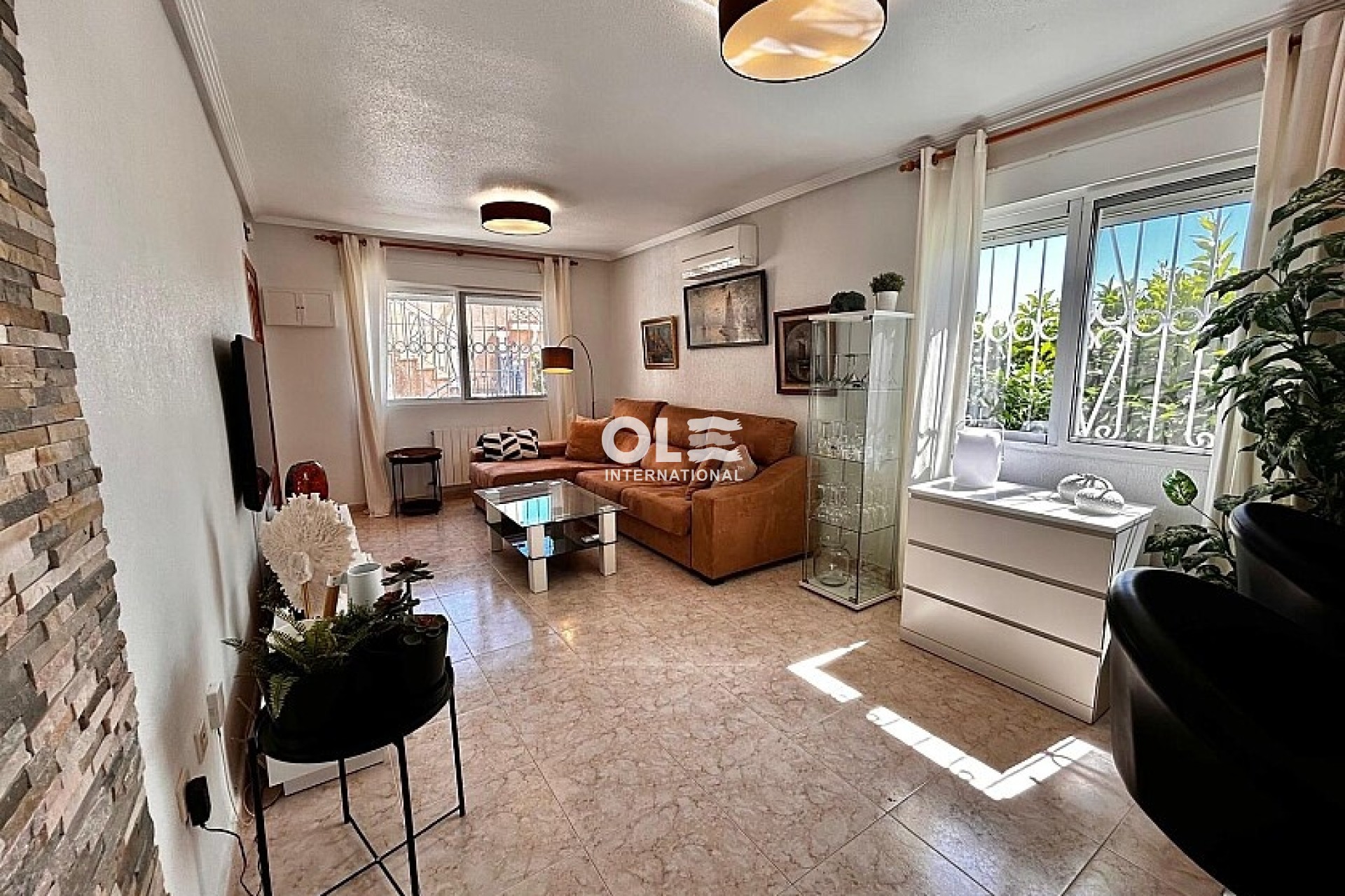 Перепродажа - Villa - Torrevieja - Los Altos