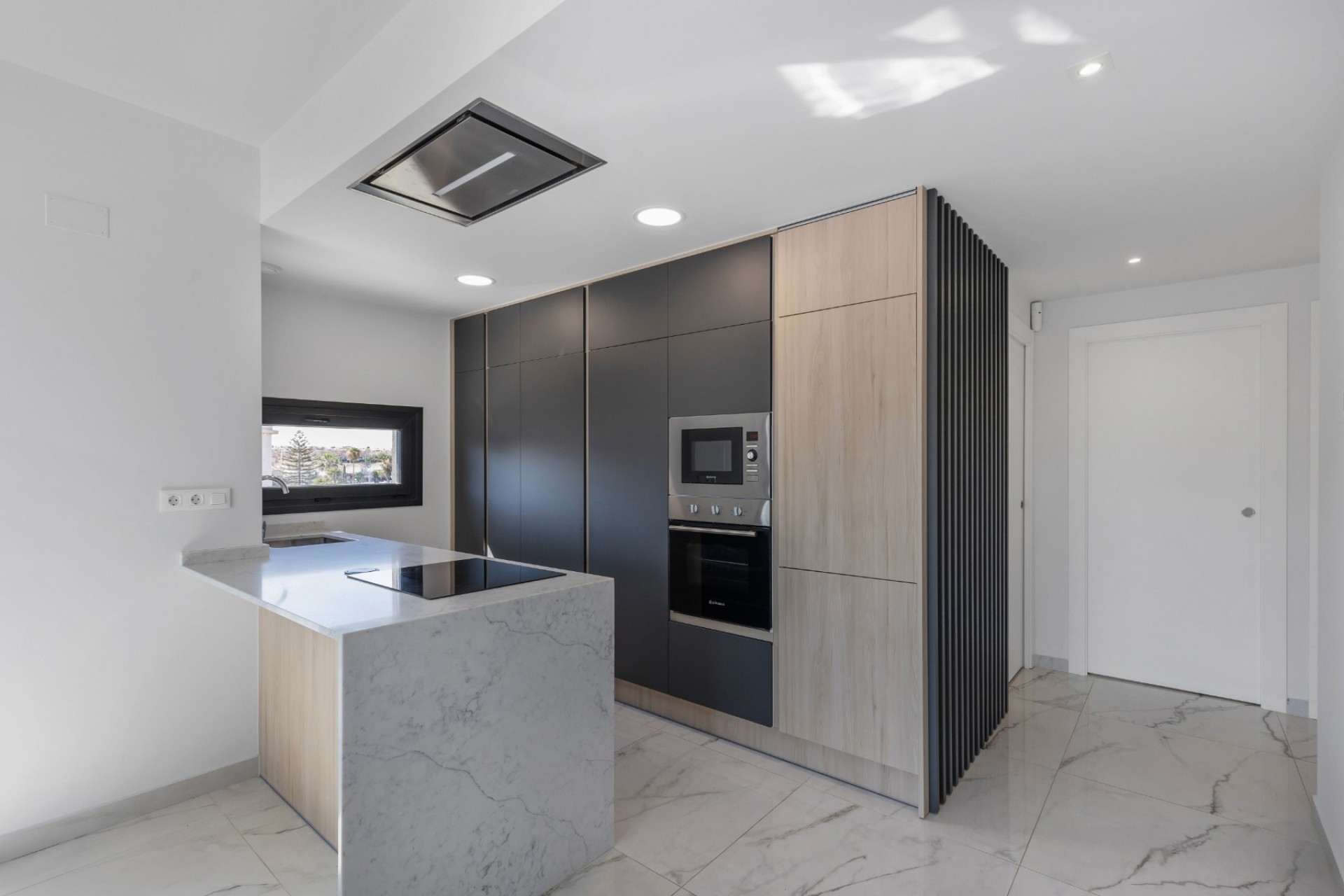 Resale - Apartament / Duplex - Orihuela Costa - Playa Flamenca
