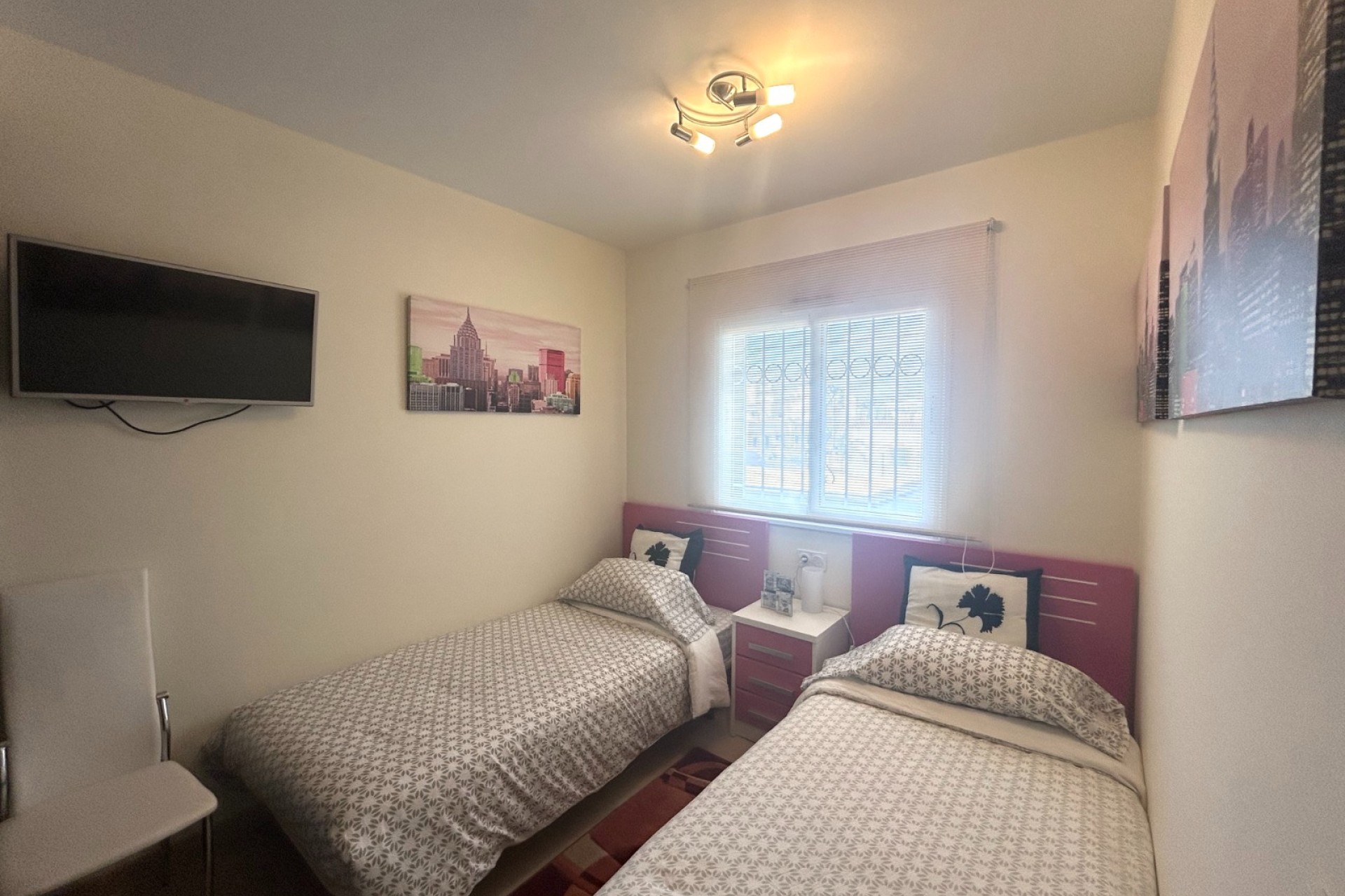 Resale - Apartment - La Mata - Torreblanca