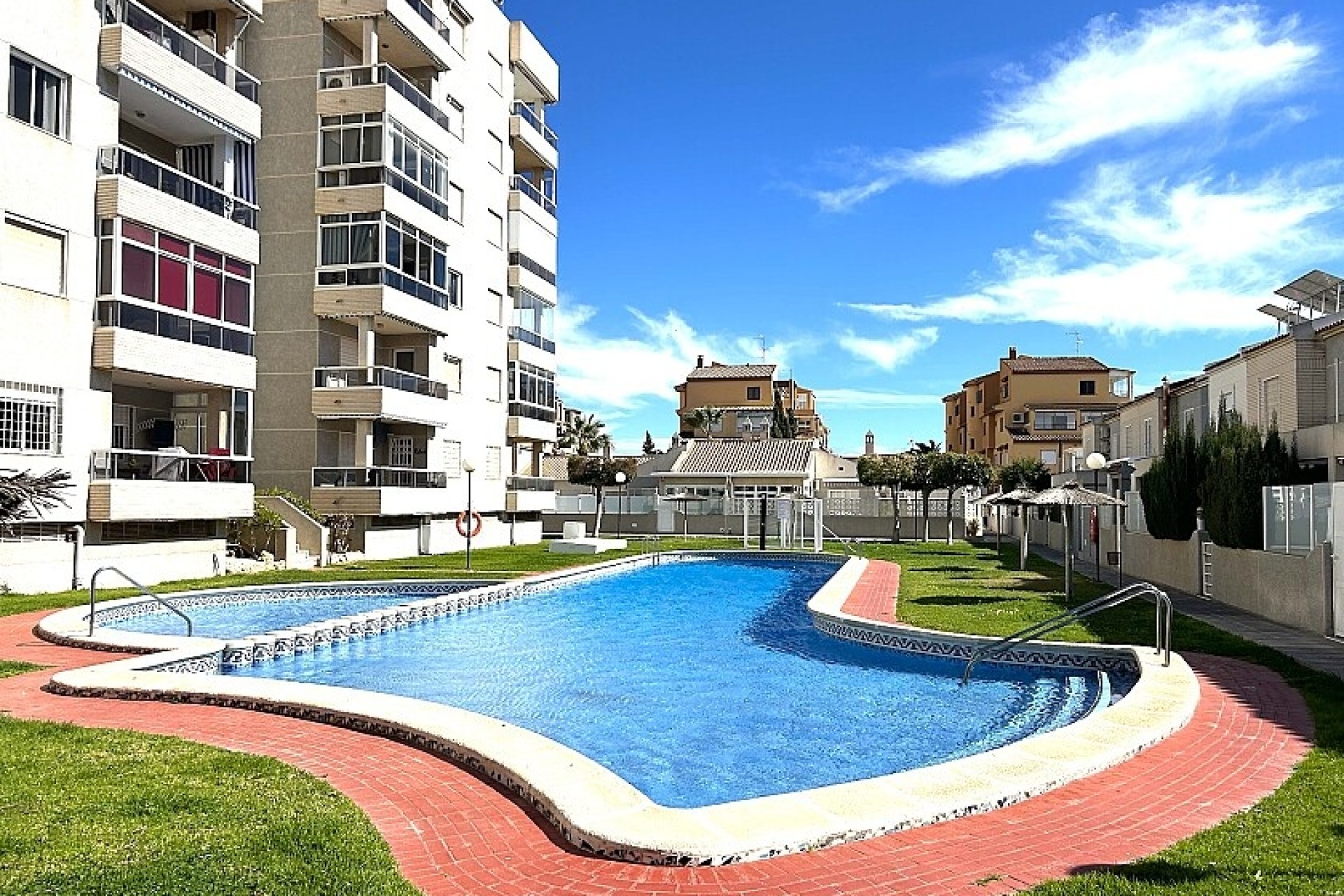 Resale - Apartment - La Mata - Torreblanca