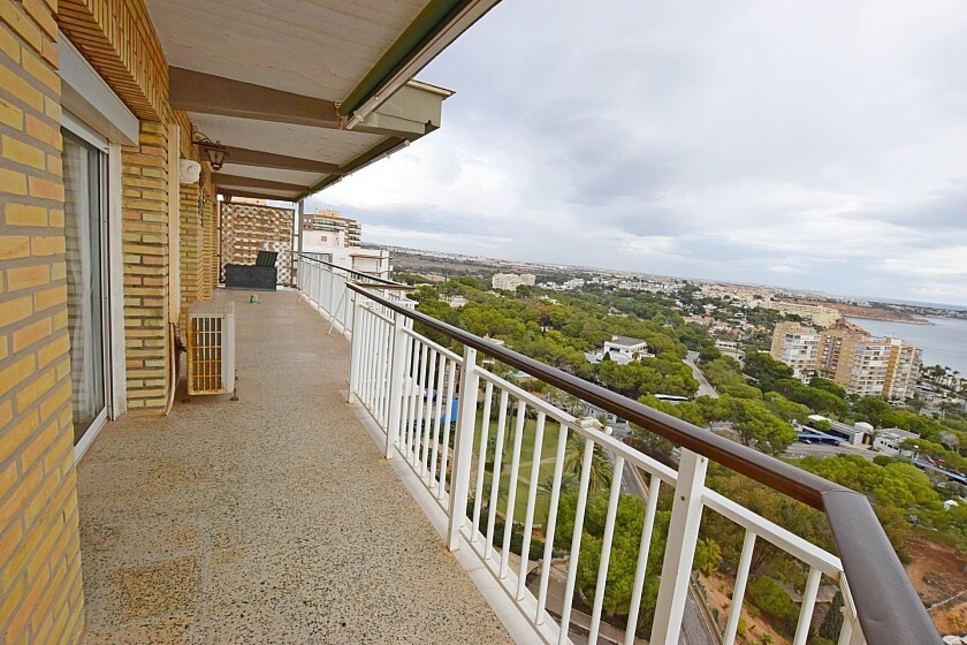 Resale - Apartment - Orihuela Costa - Dehesa de campoamor