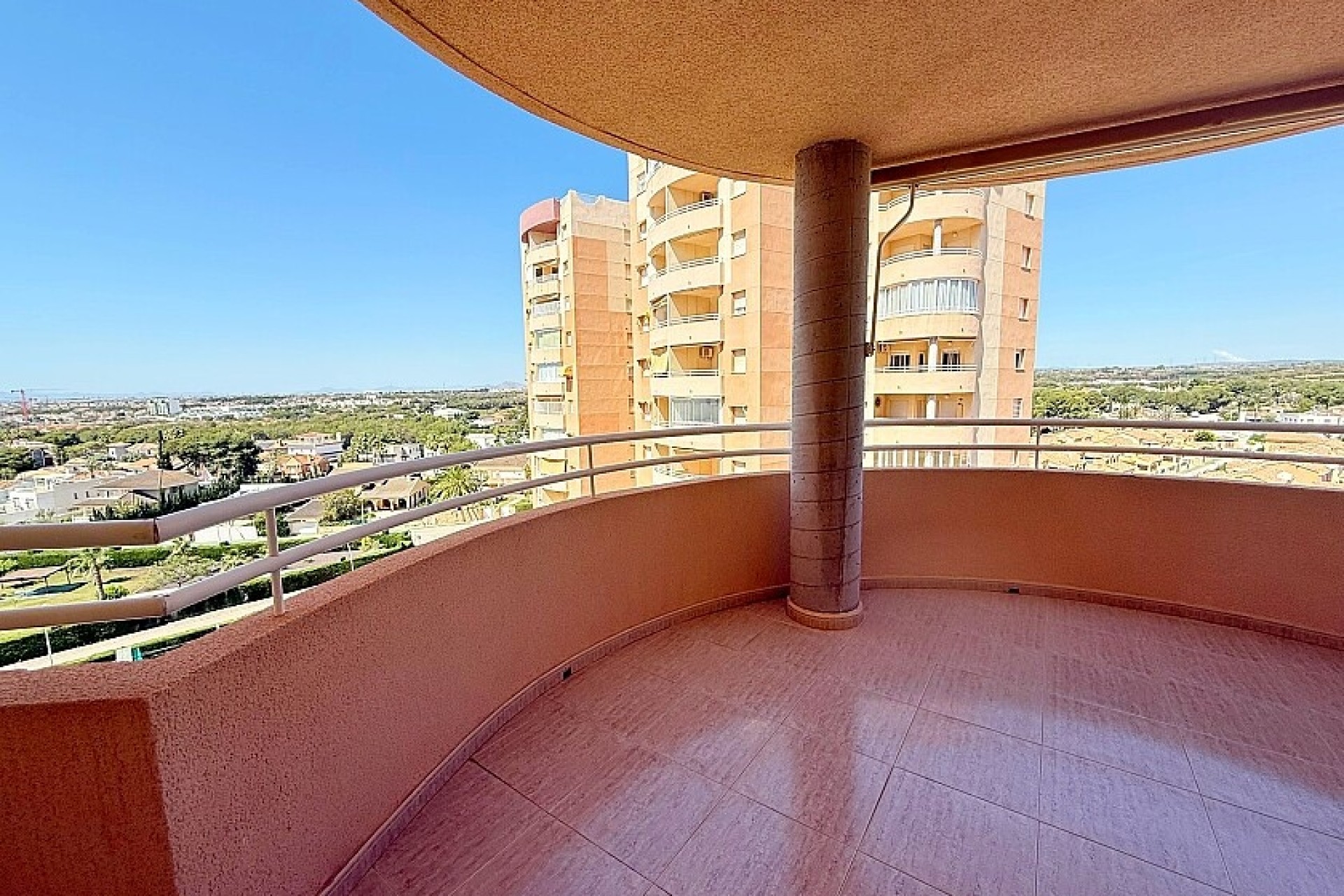 Resale - Apartment - Orihuela Costa - Dehesa de campoamor