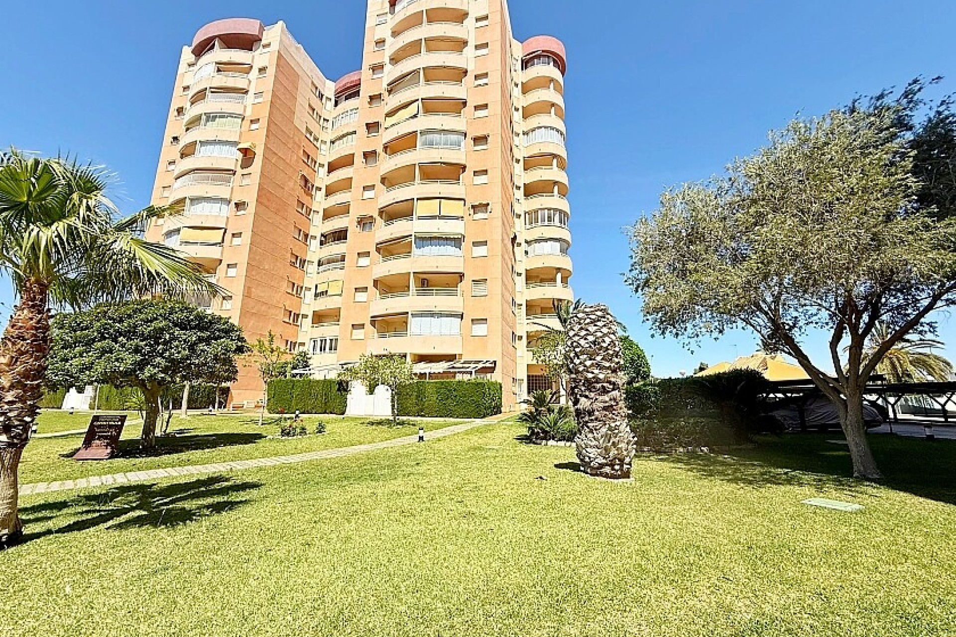 Resale - Apartment - Orihuela Costa - Dehesa de campoamor