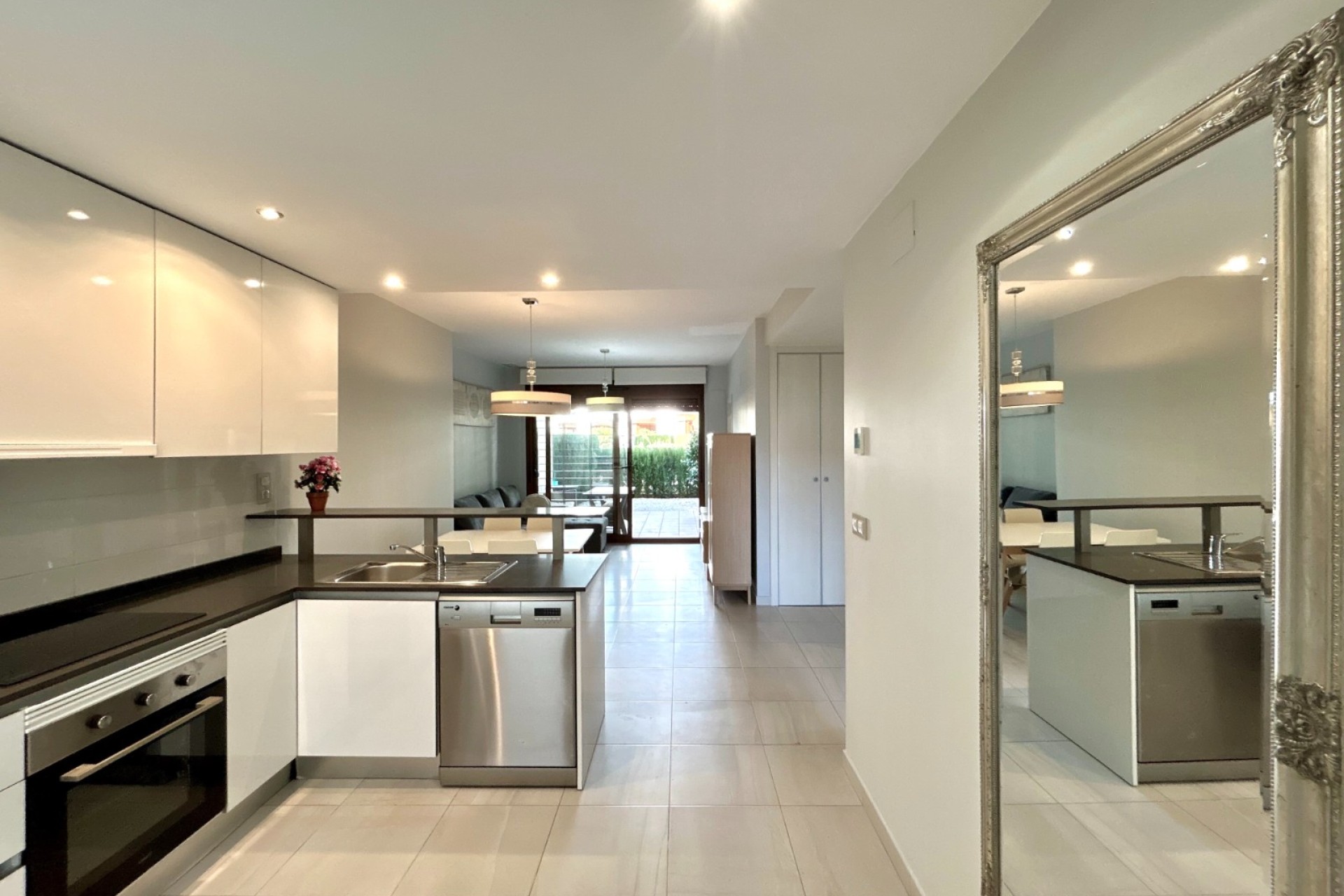 Resale - Apartment - Orihuela Costa - La Zenia