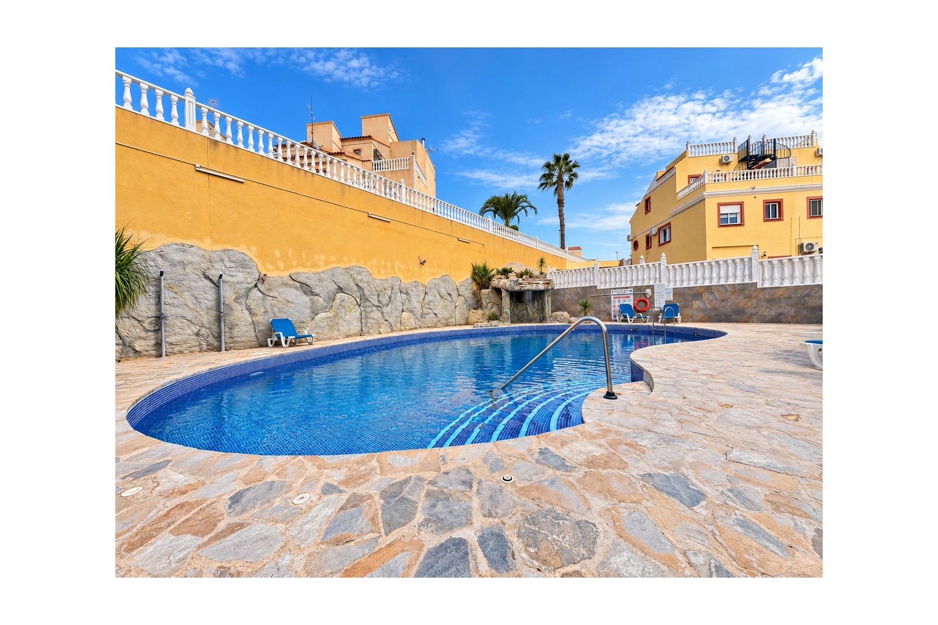 Resale - Apartment - Orihuela Costa - Las Filipinas