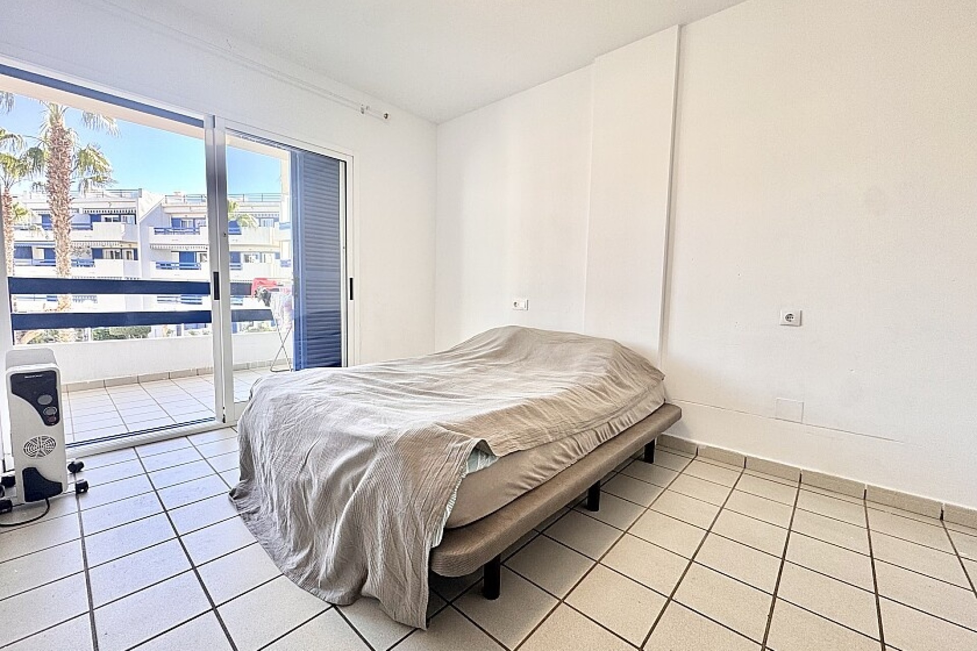 Resale - Apartment - Orihuela Costa - Playa Flamenca
