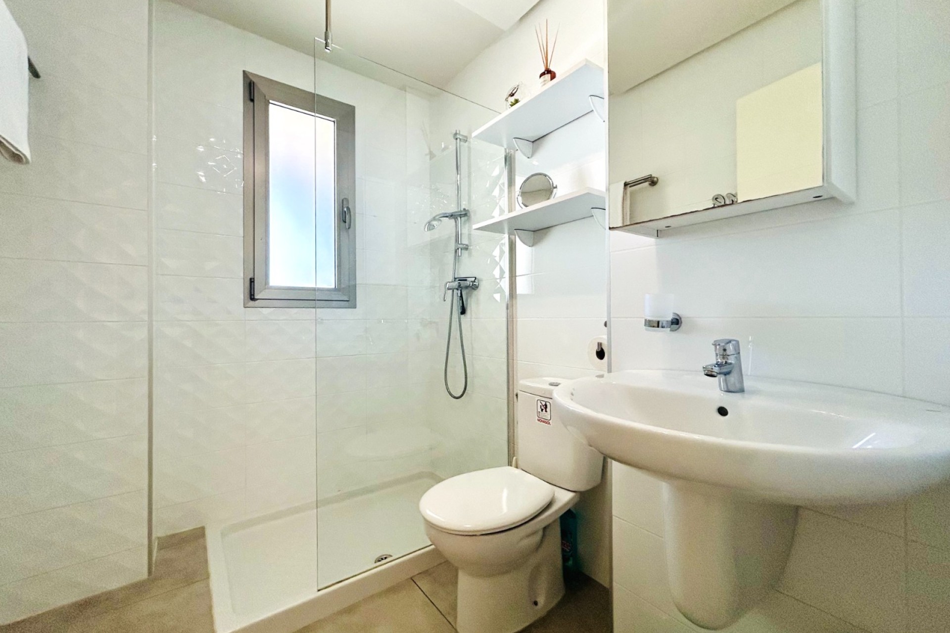 Resale - Apartment - Orihuela Costa - Villamartin area