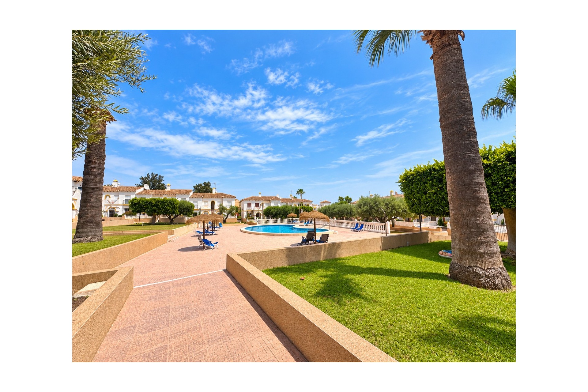 Resale - Apartment - Orihuela Costa - Villamartin area