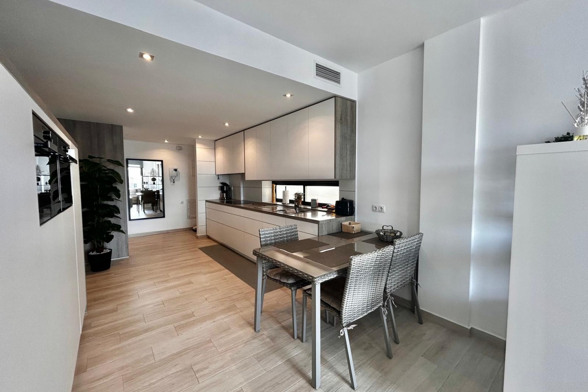 Resale - Apartment - Orihuela Costa - Villamartín