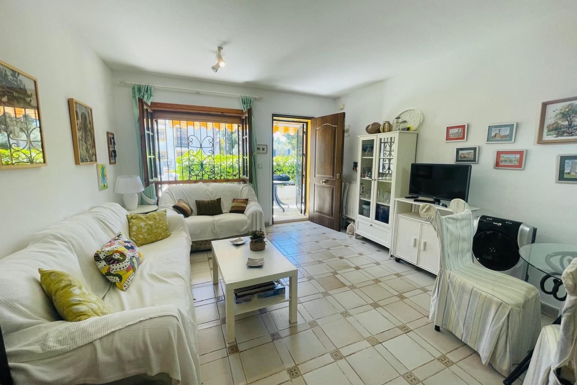 Resale - Apartment - Orihuela Costa - Villamartín