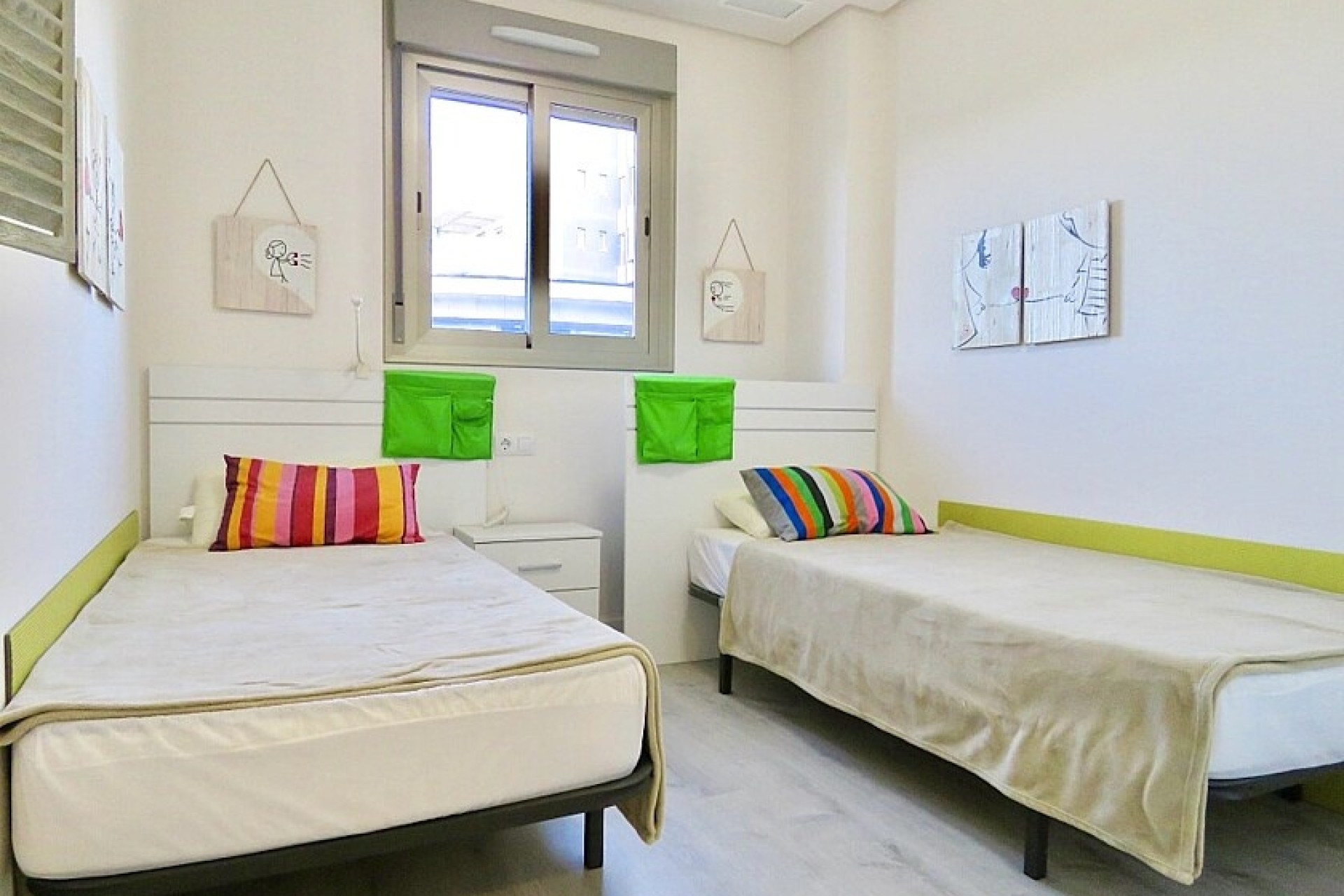 Resale - Apartment - Orihuela Costa - Villamartín